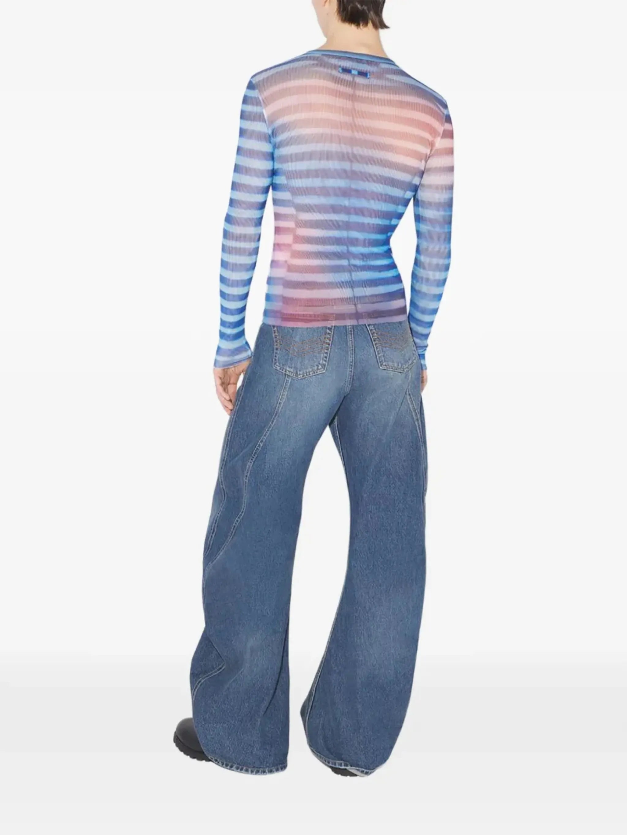 striped top