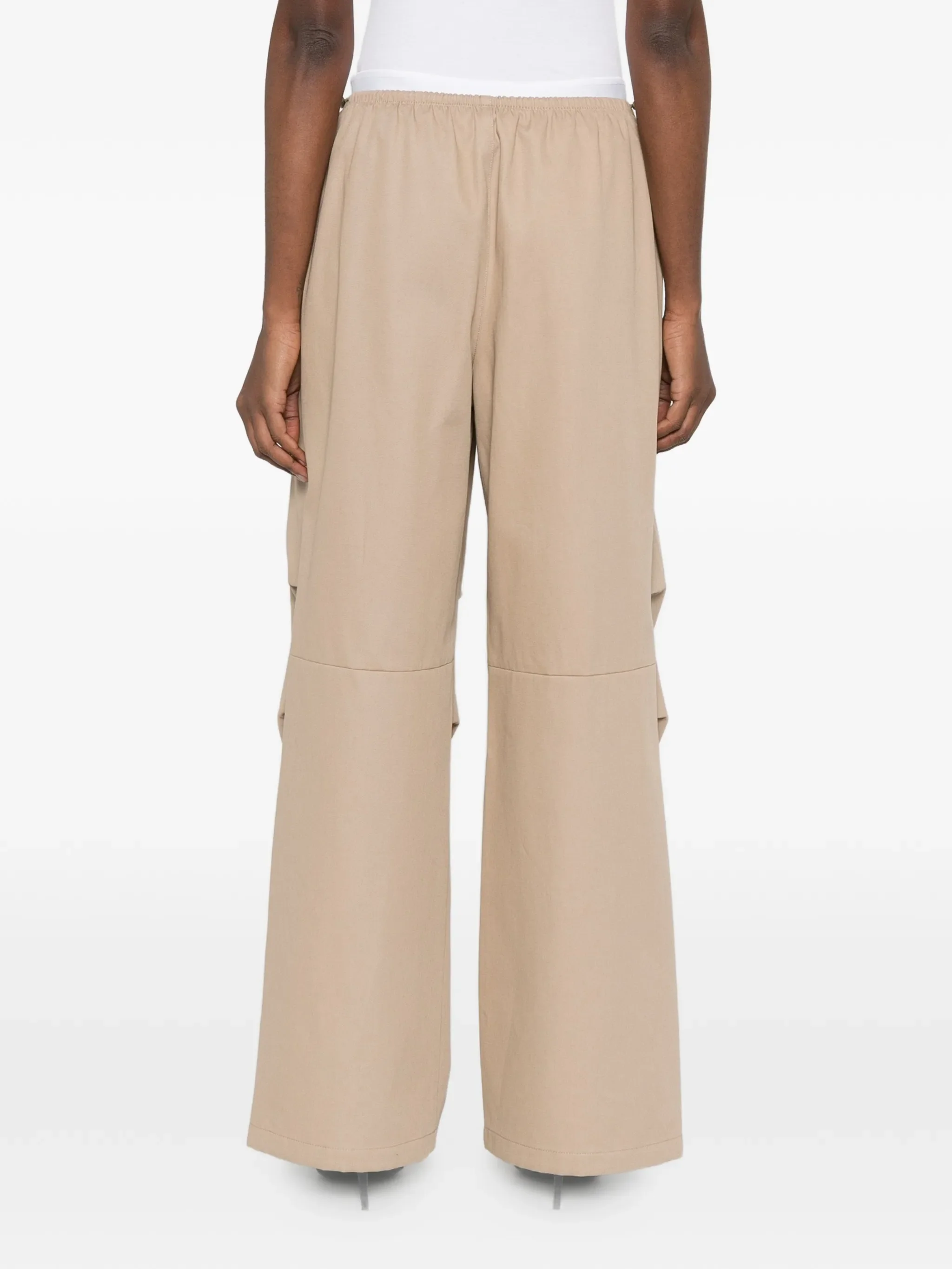 pre-styled mid-rise track pant
