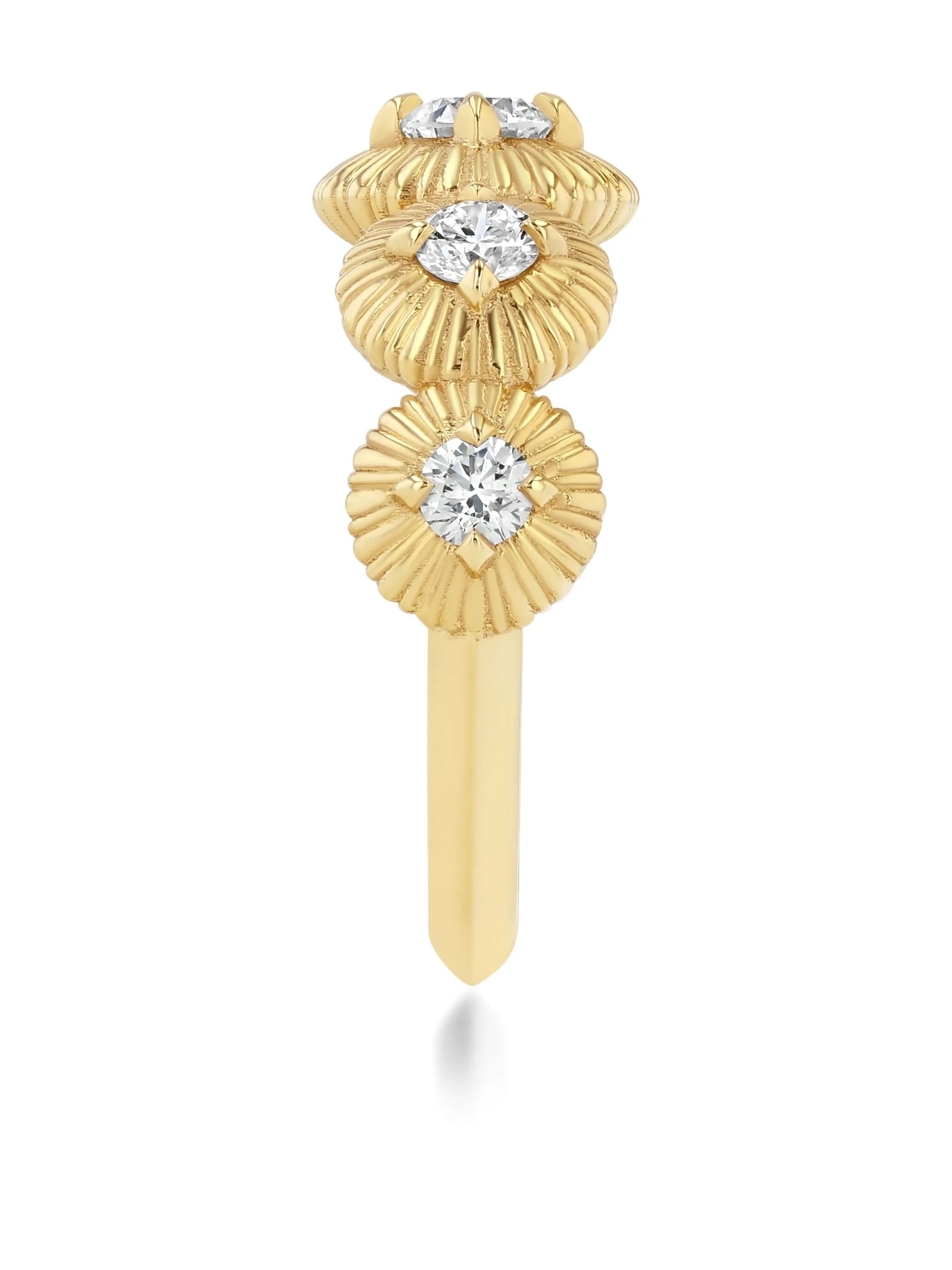 18CT yellow gold Fluted Diamond ring