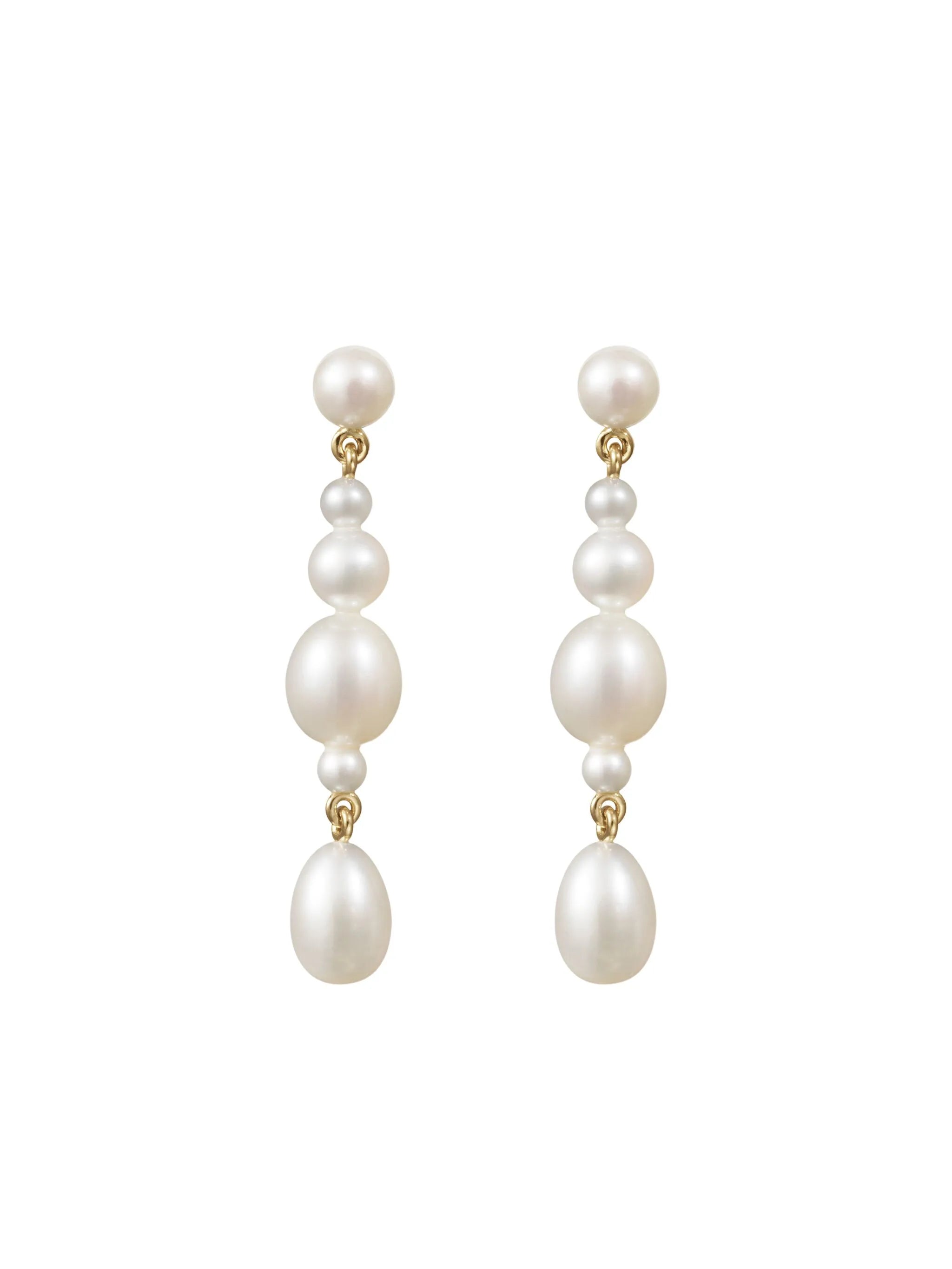 14CT yellow gold Petite Amis De La Perle freshwater pearl earrings