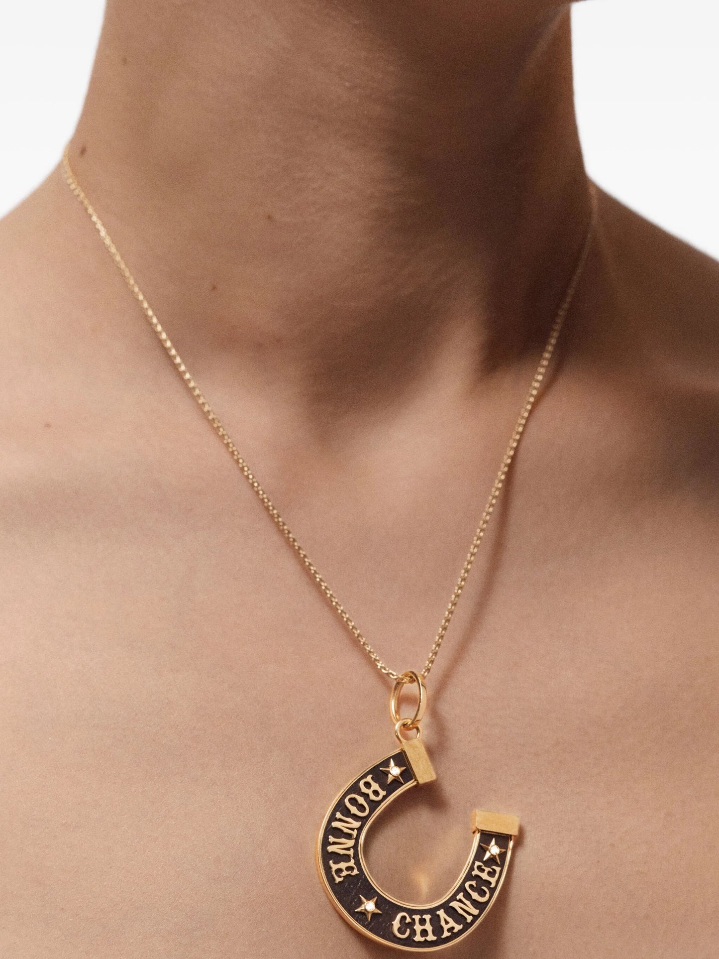 18CT yellow jumbo Bonne Chance ebony pendant