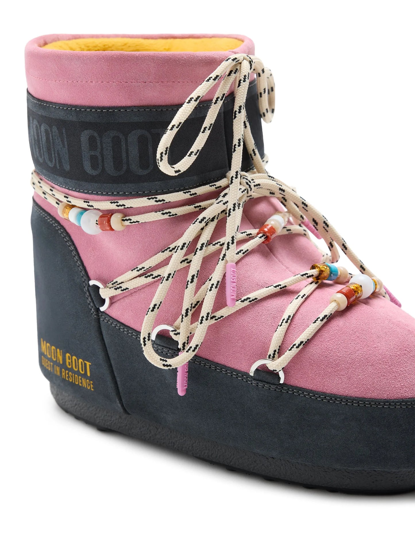 x Guest In Residence logo-detail boots