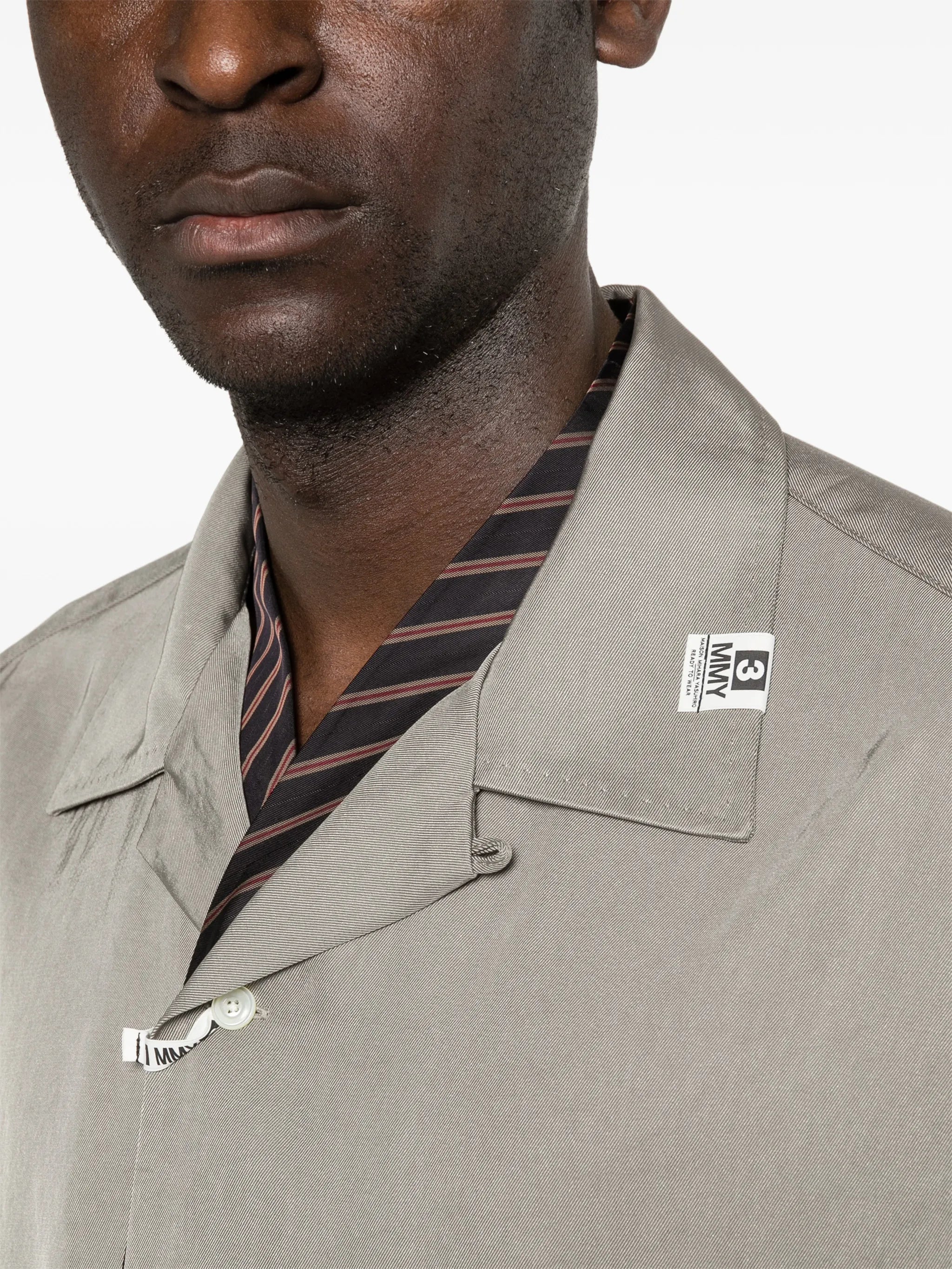 logo-patch shirt