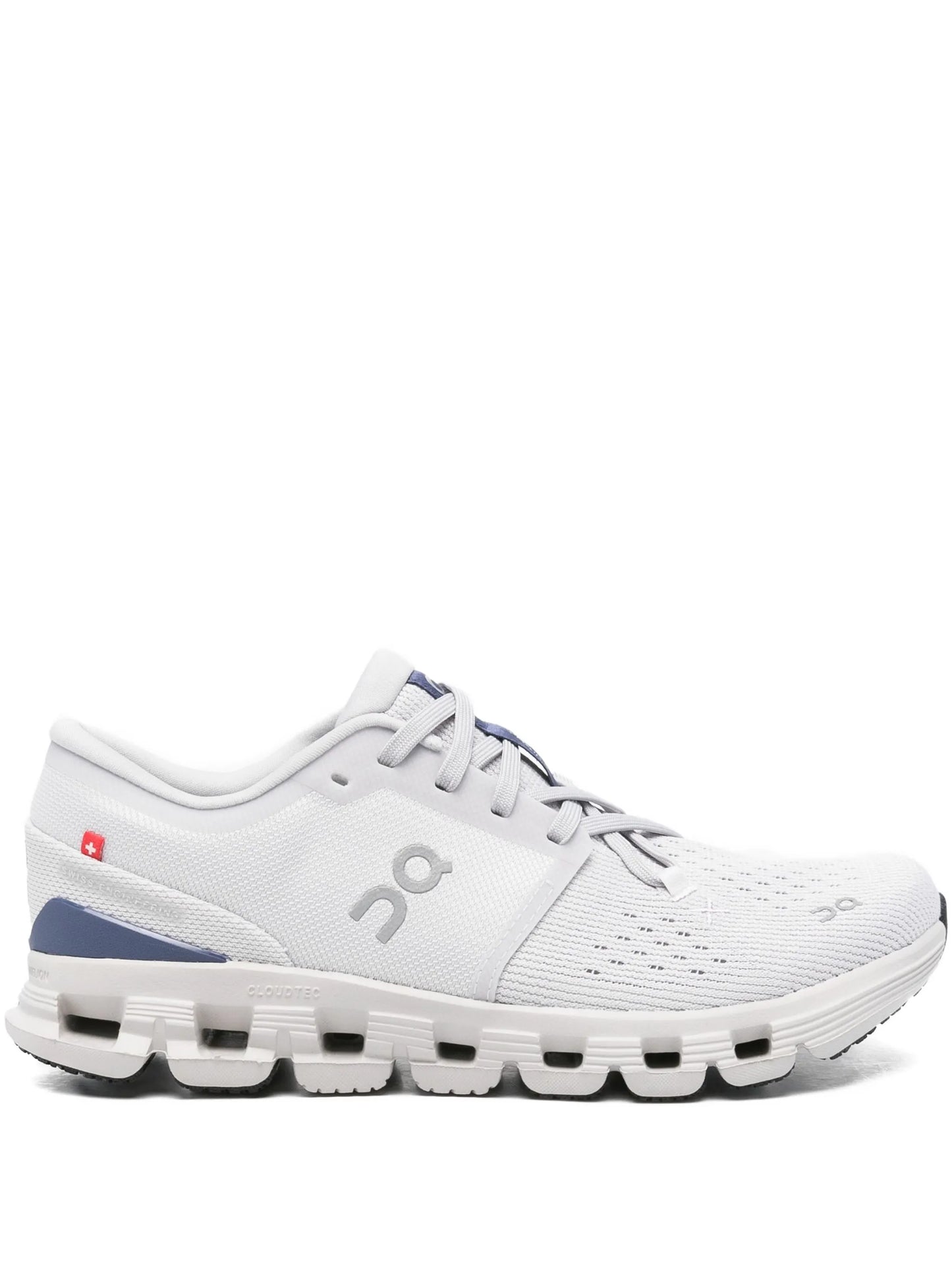 Cloud X 4 sneakers