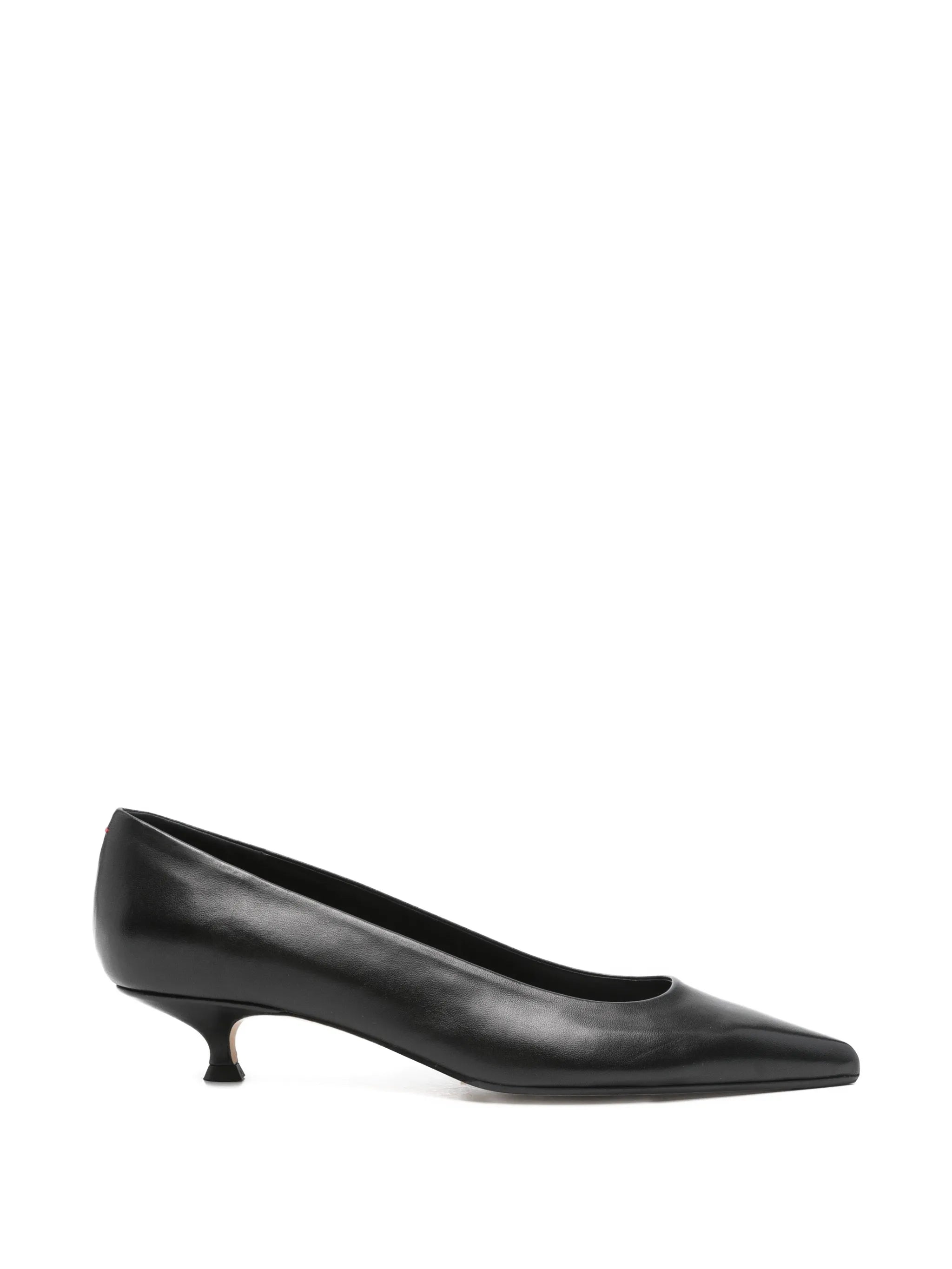 pointed cari pumps