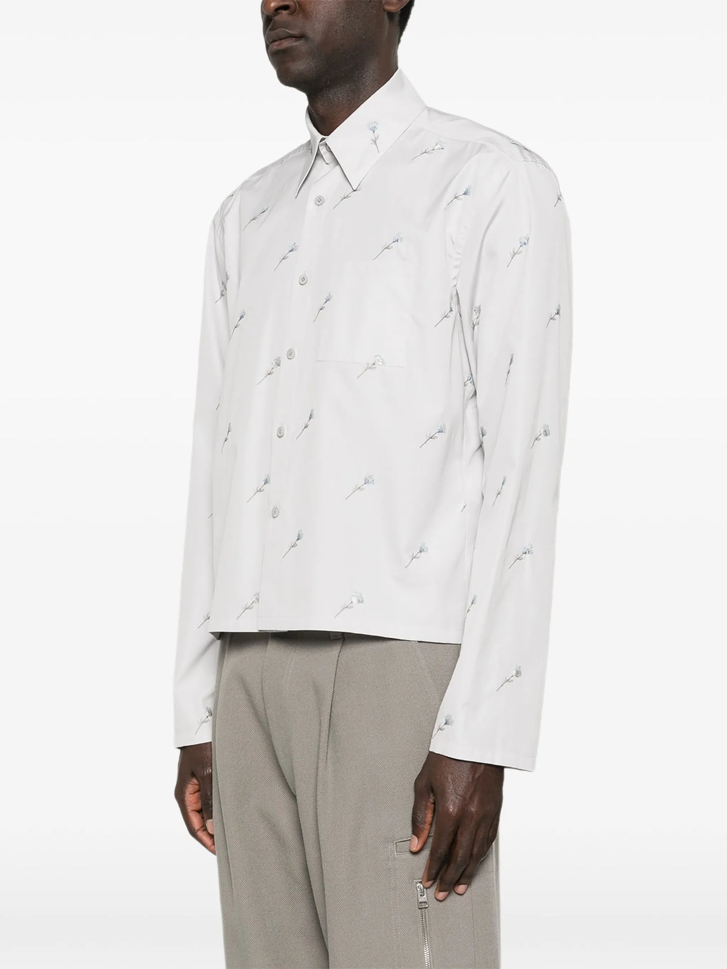 floral-embroidered button-fastening shirt