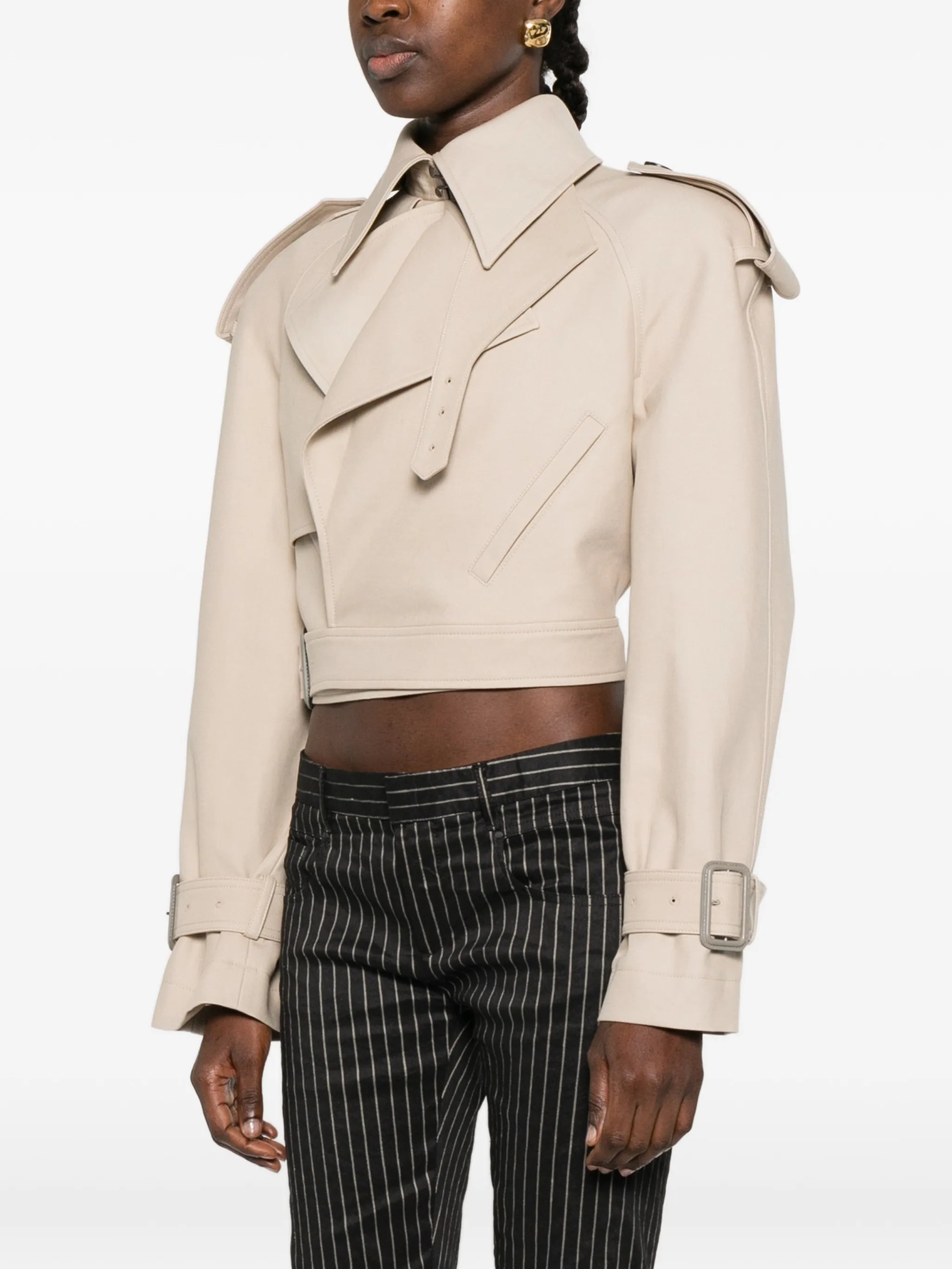 Drill buckle fastening trench jacket