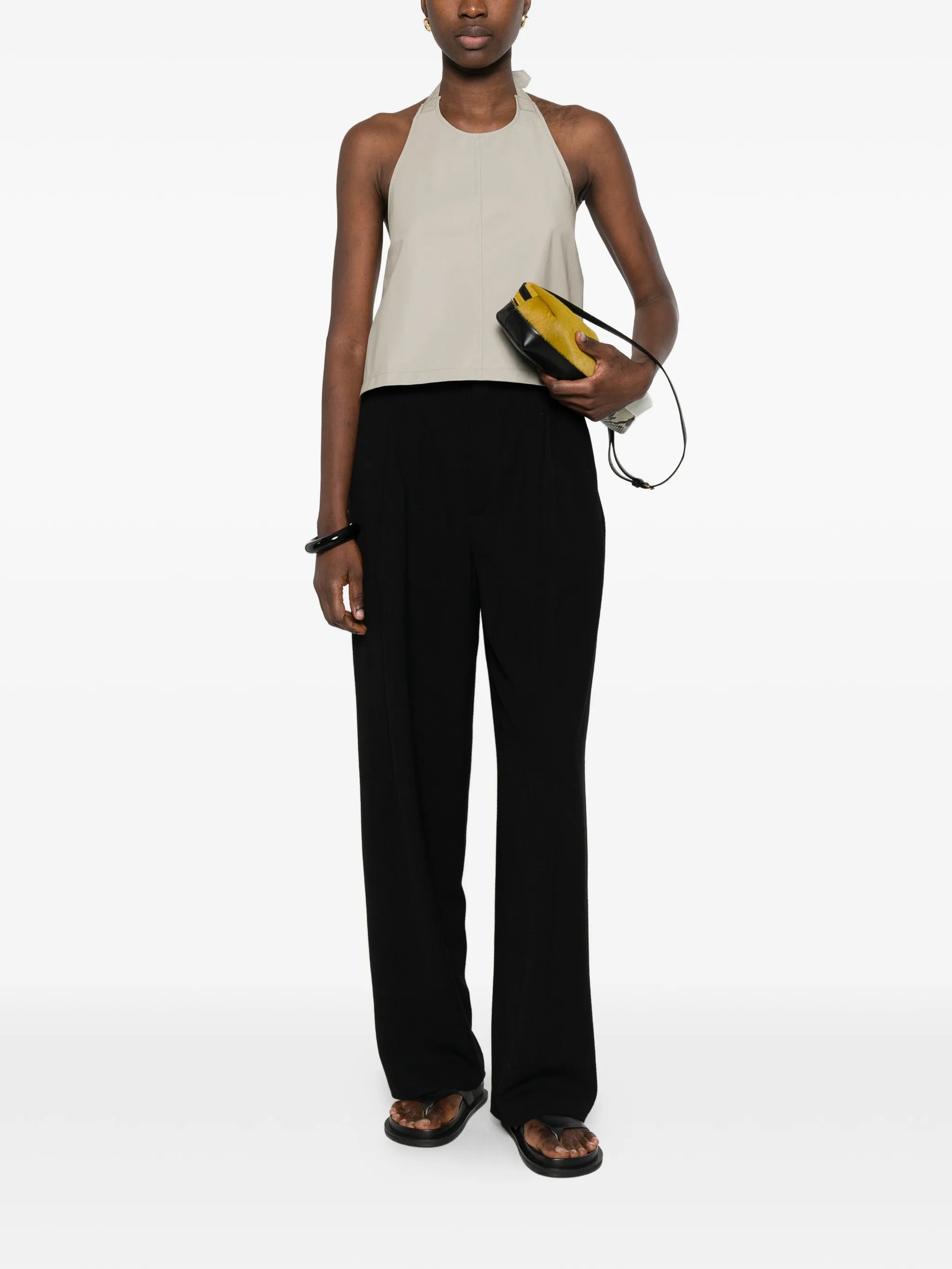 Clean backless top