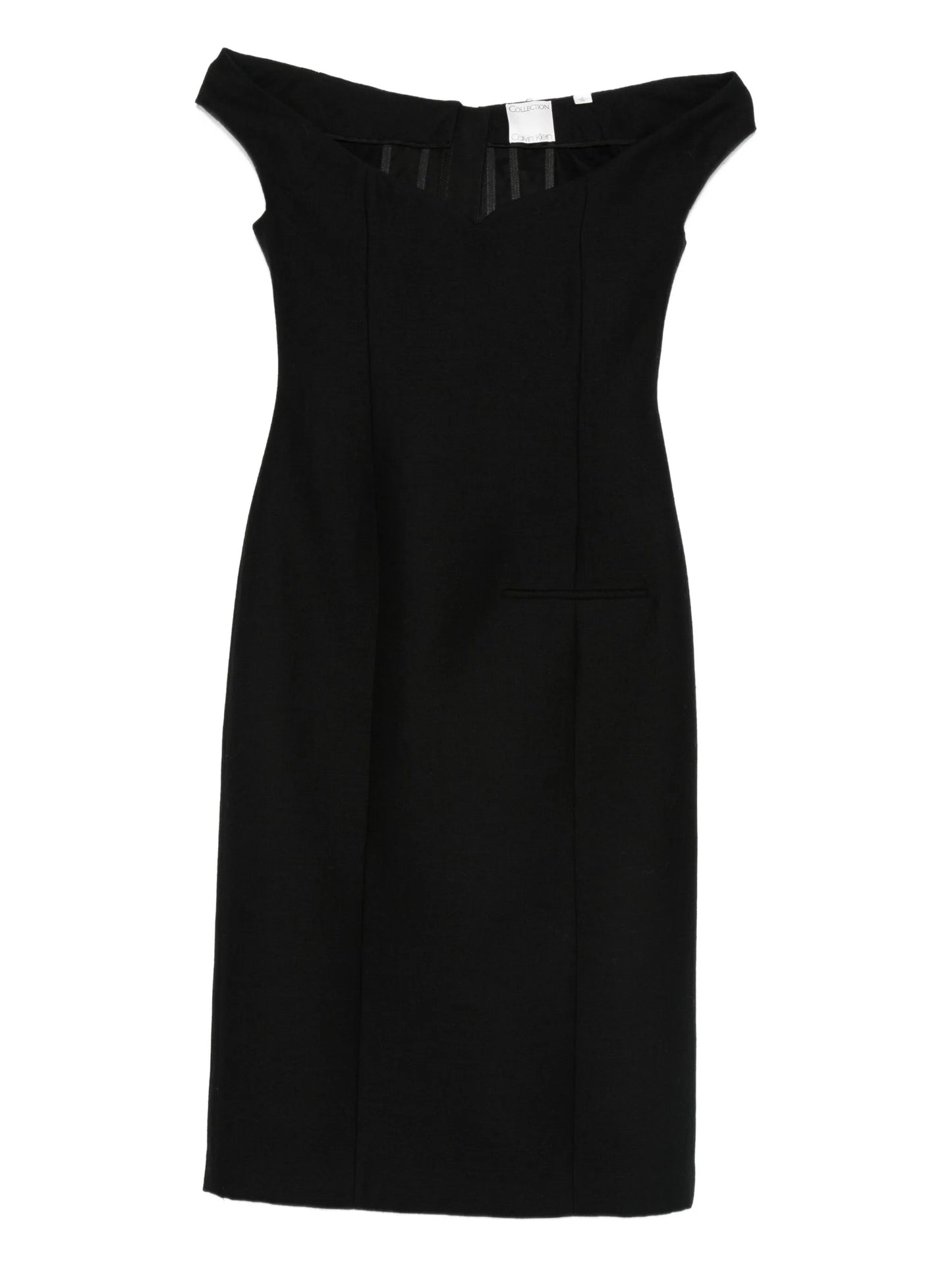 v-neck sleeveless dress