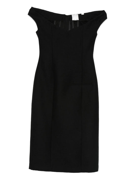 v-neck sleeveless dress