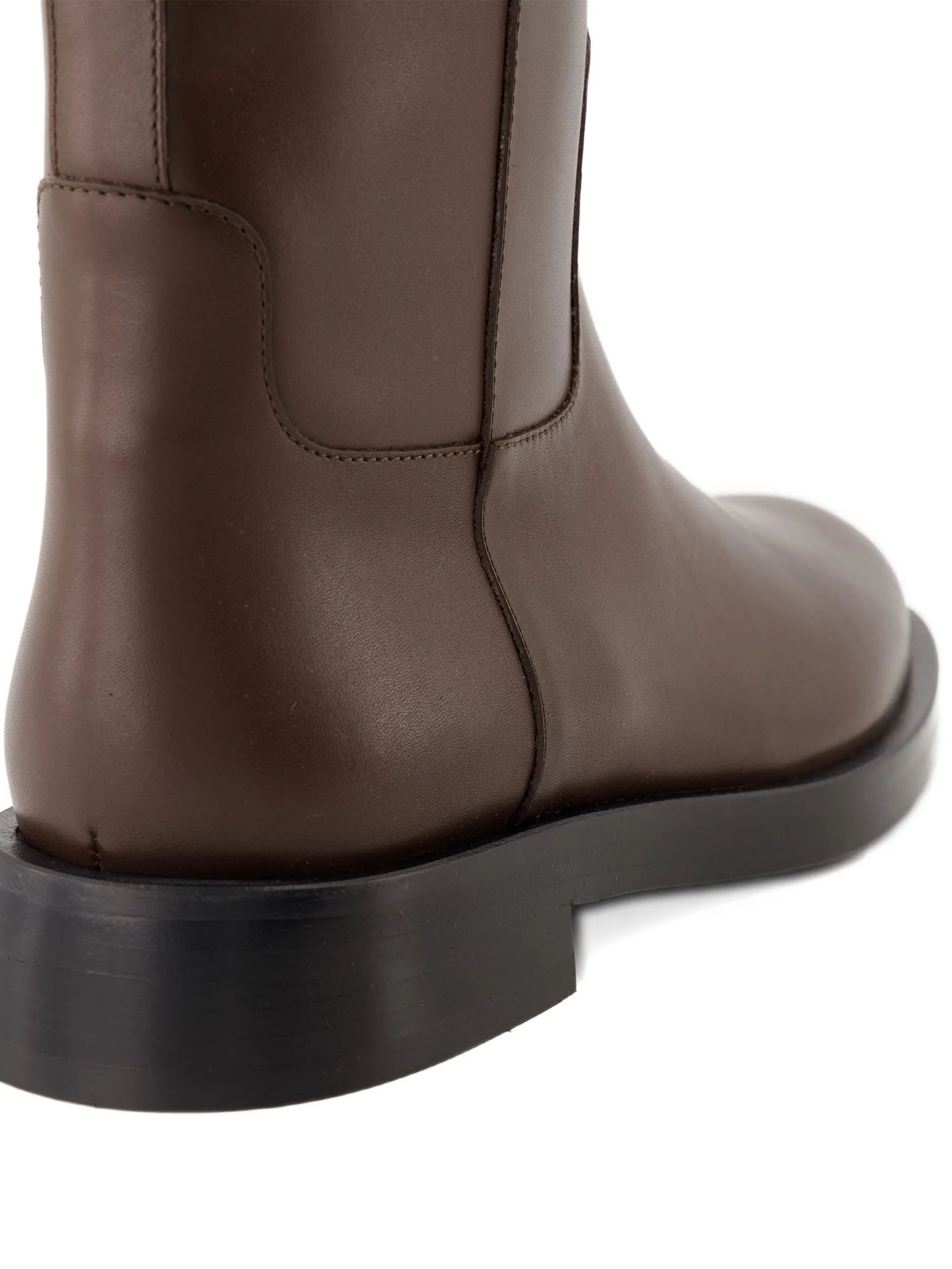 VLogo-buckle boots