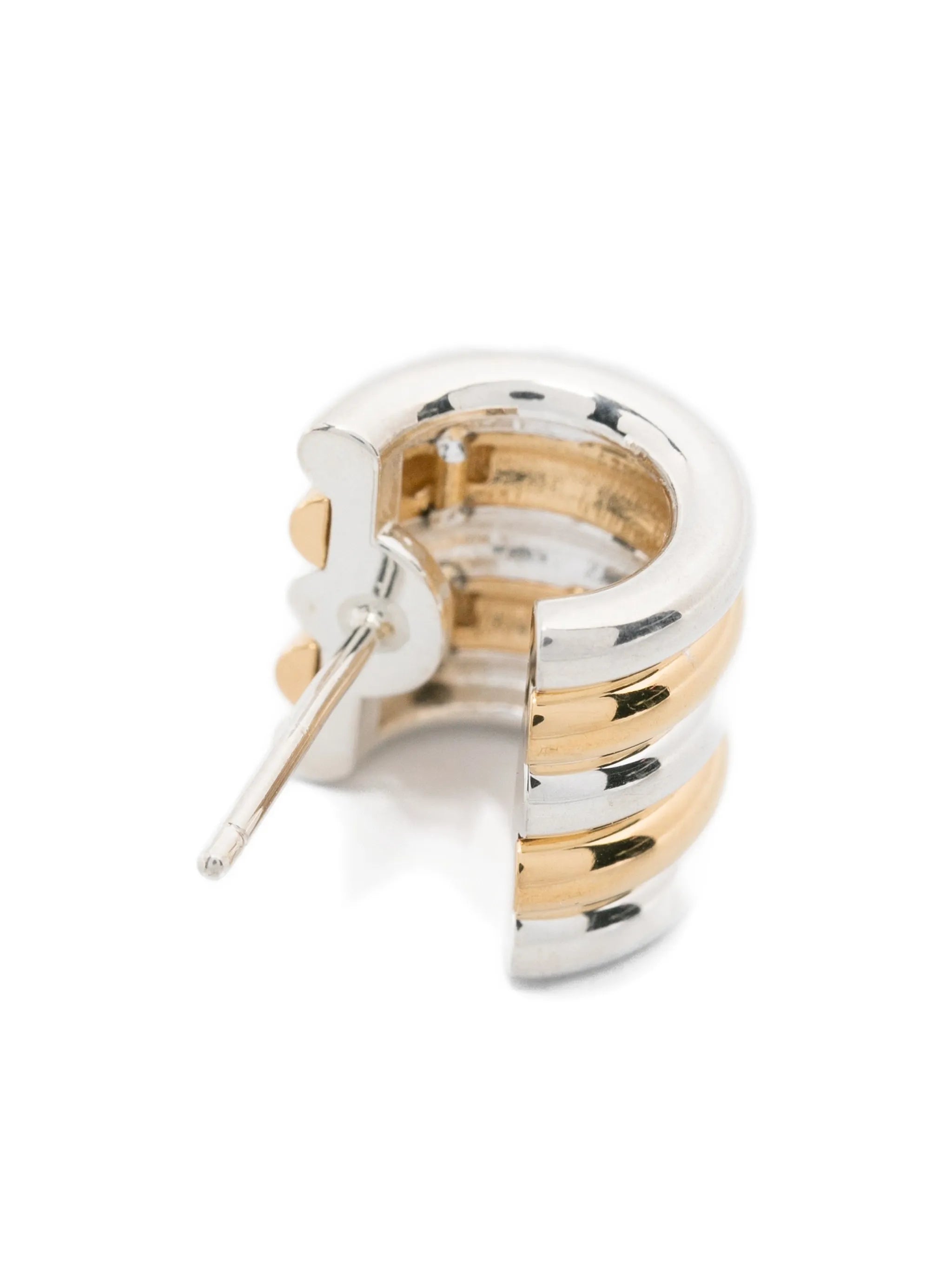 hoop-shape earrings