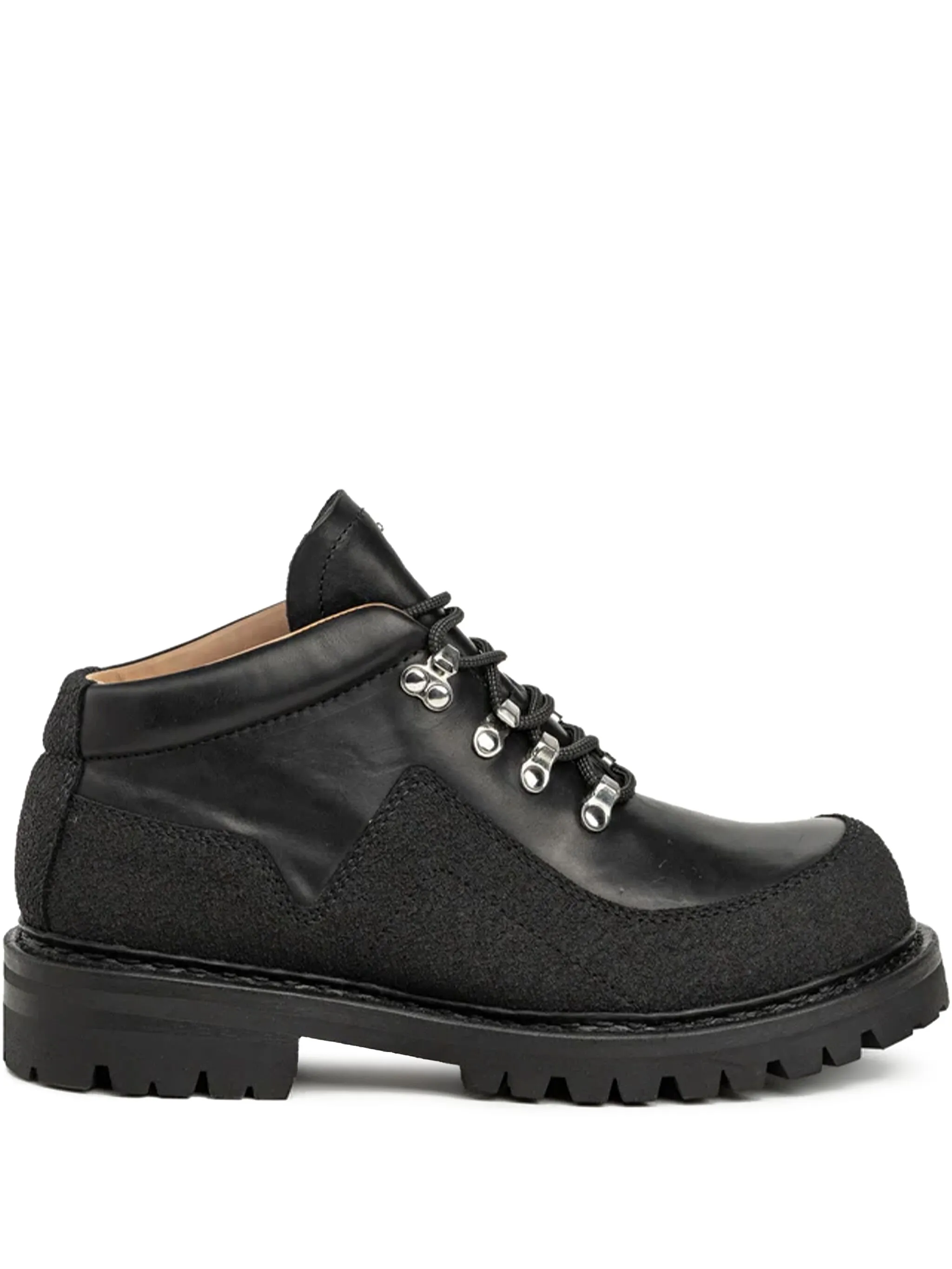 Quest boots