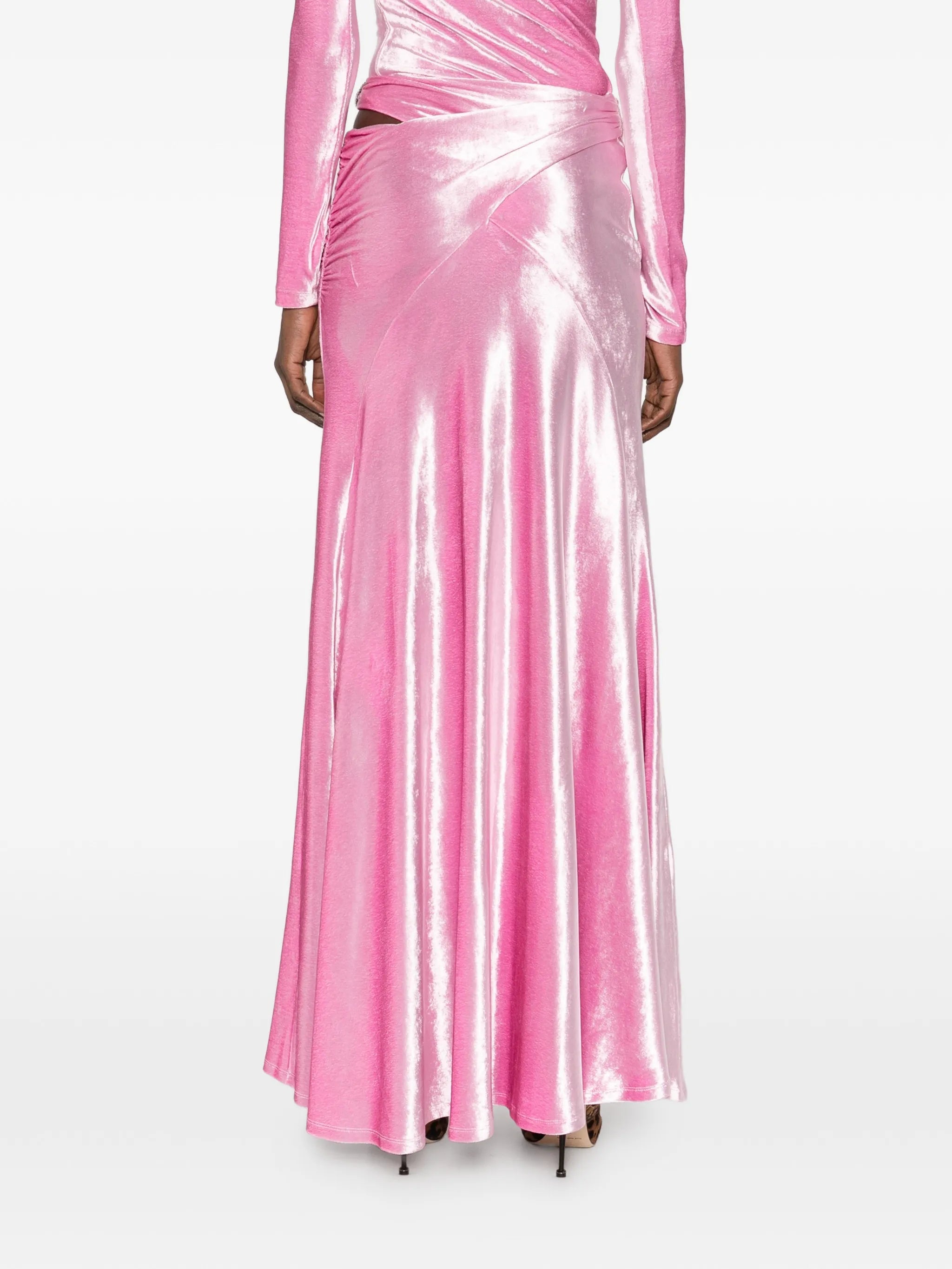 velvet brooch long skirt