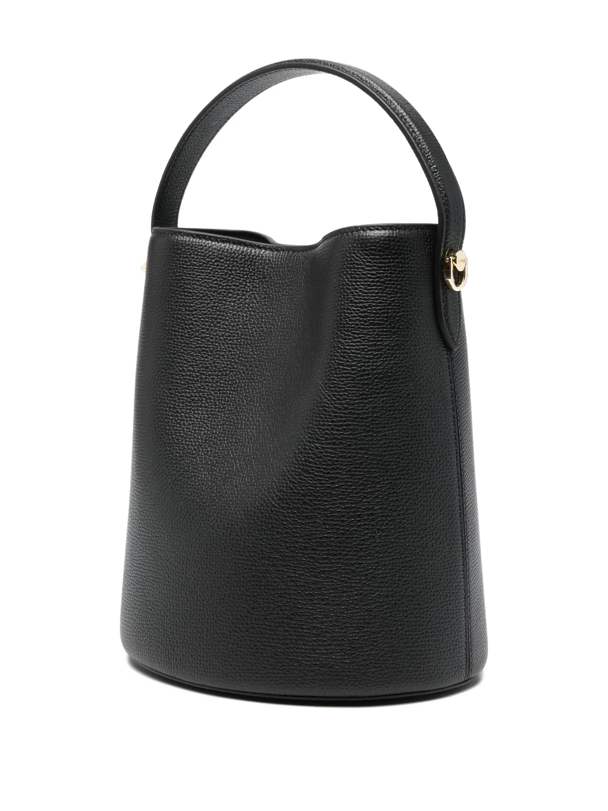 Egg bucket bag