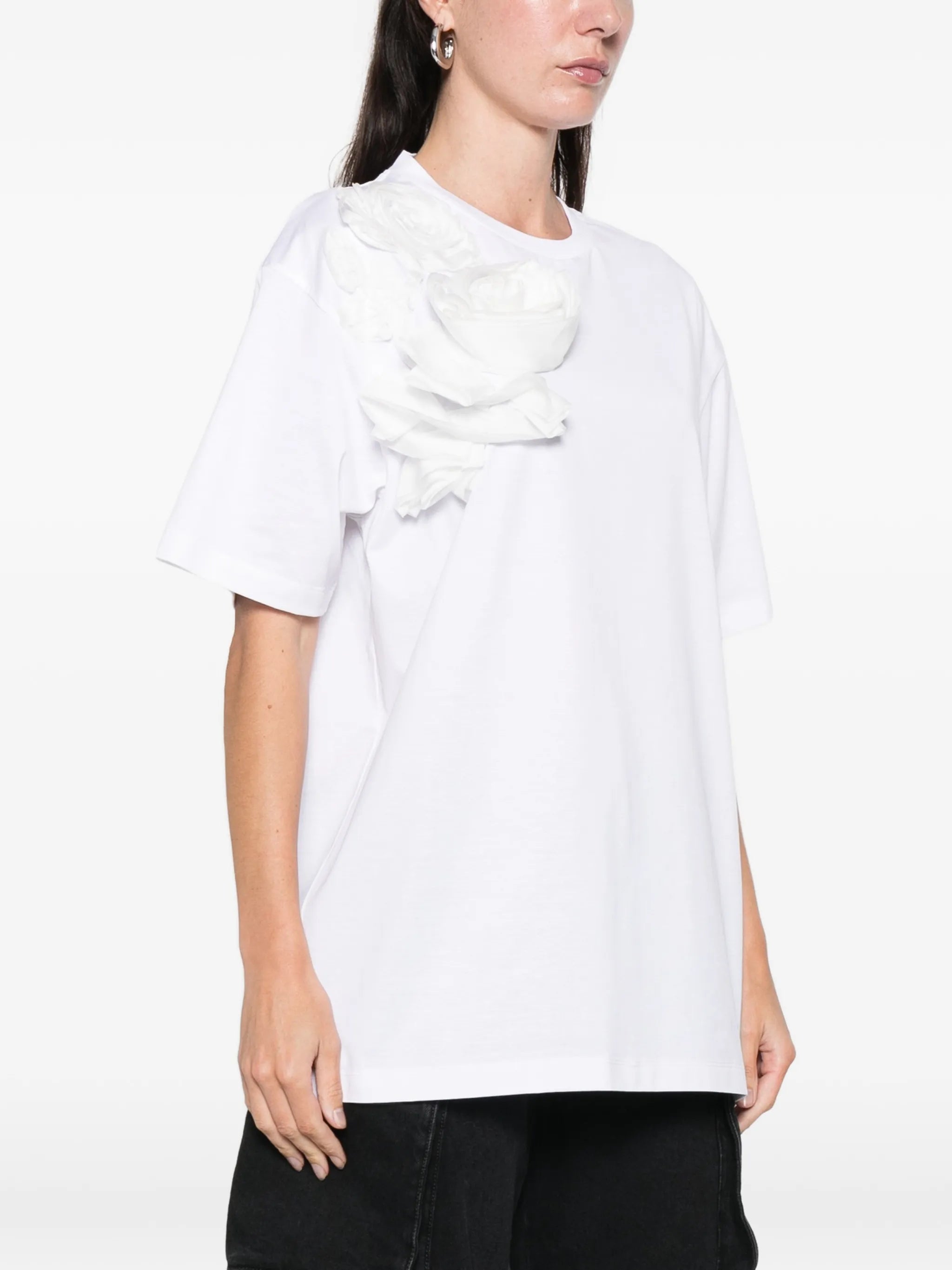 flower-appliqué T-shirt