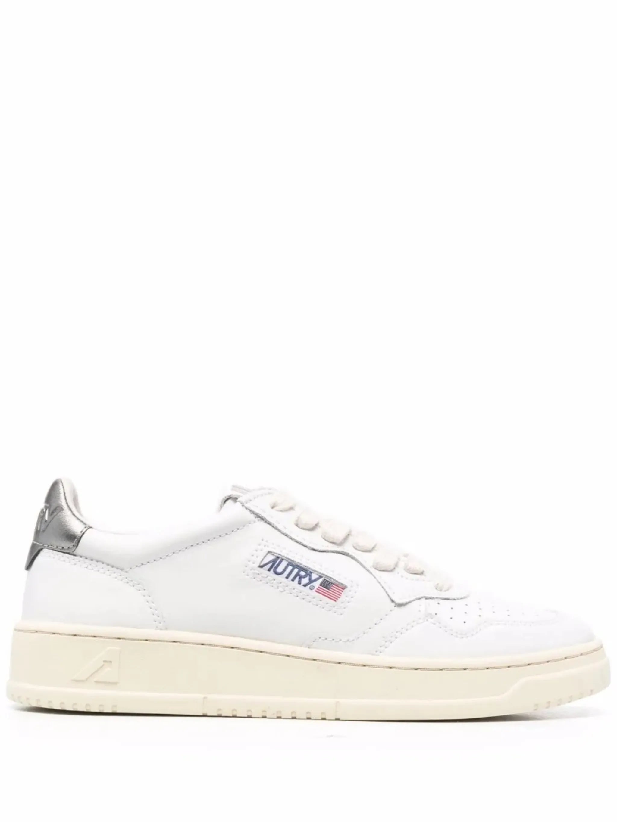 Medalist Low perforated sneakers