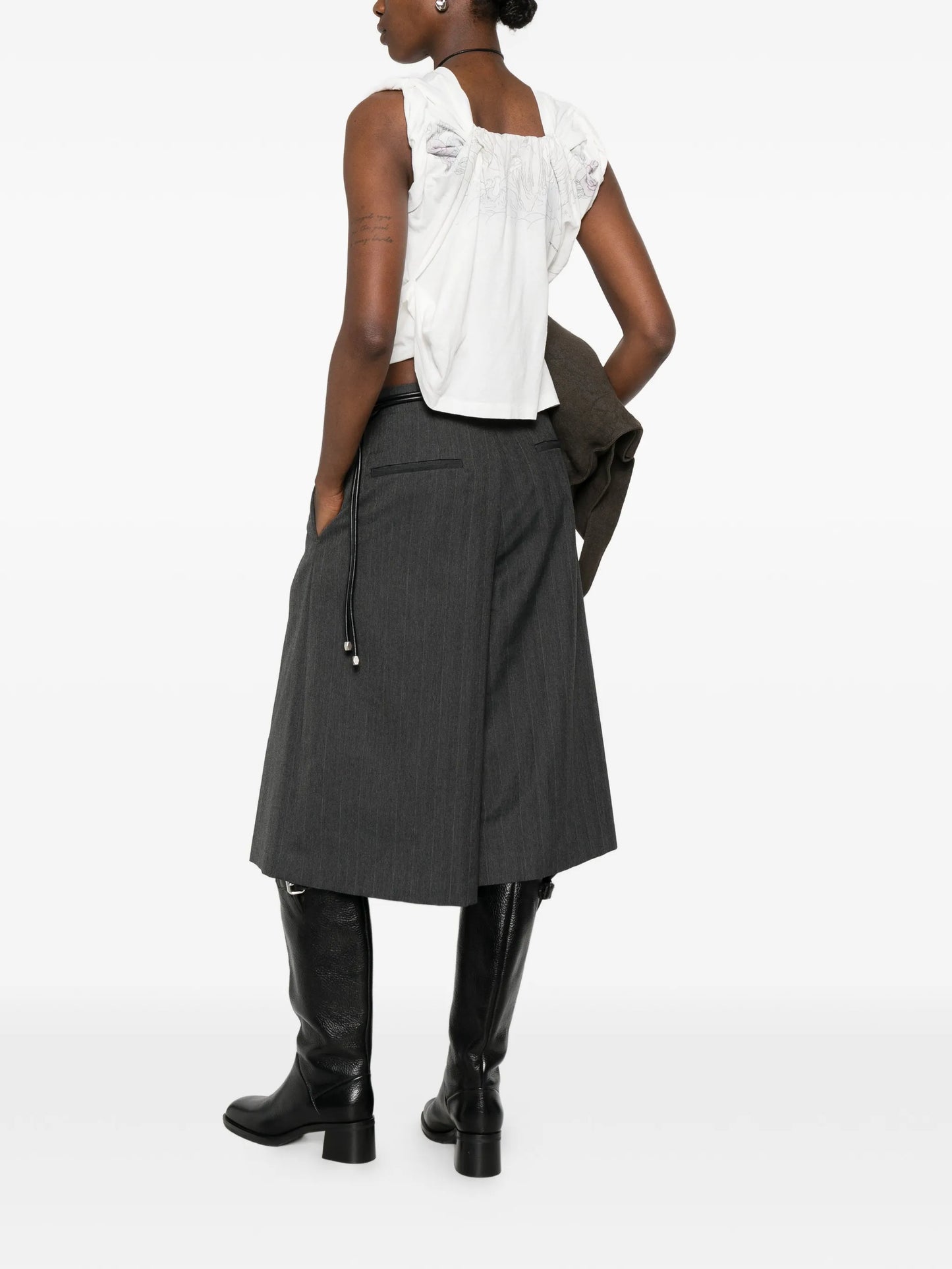 Twisted short-sleeves T-shirt
