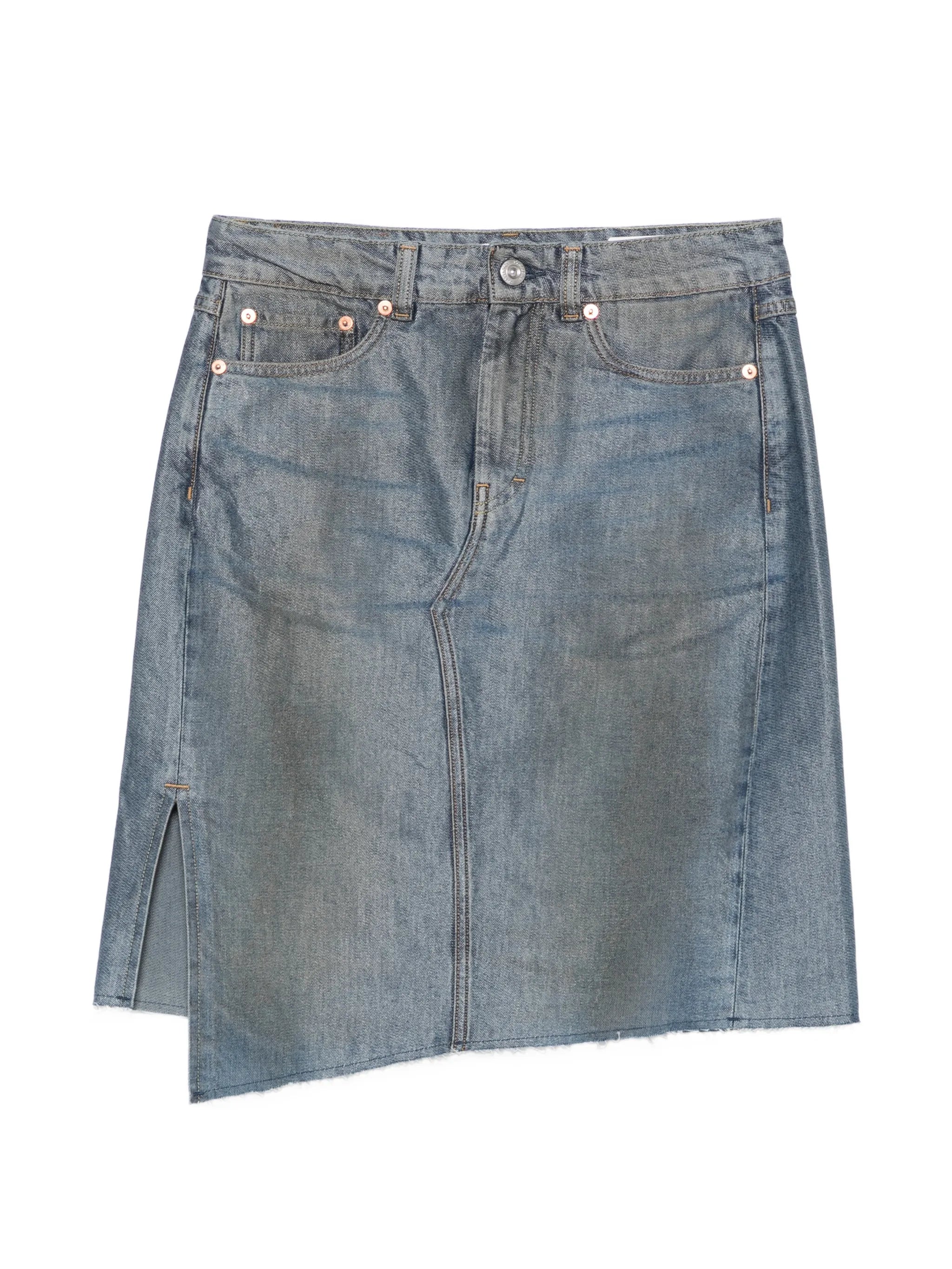 Craft asymmetric skirt