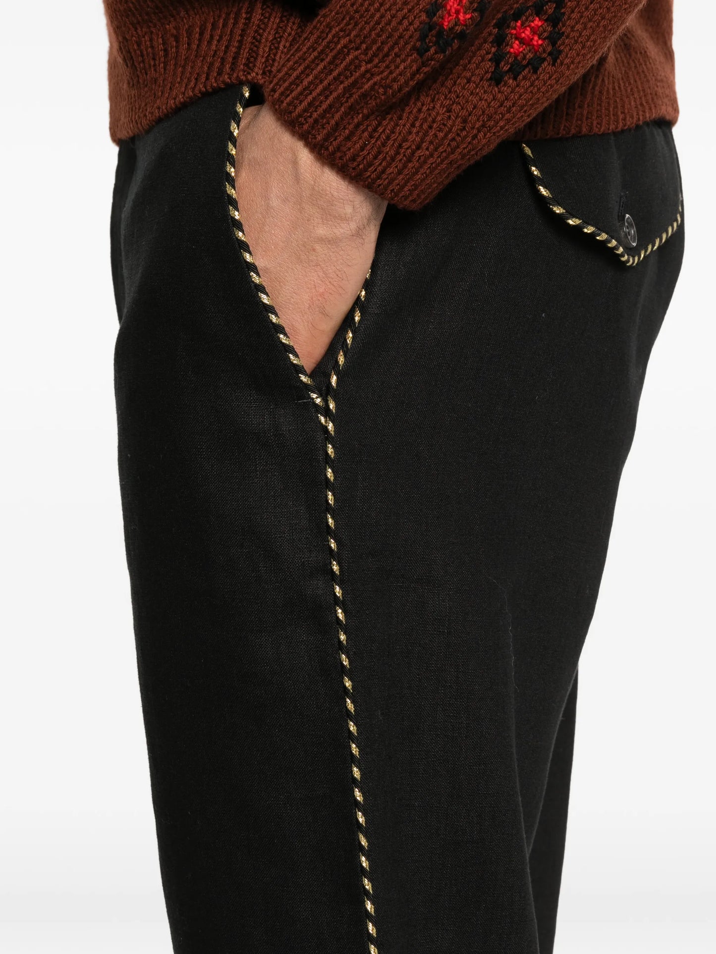 piping trousers