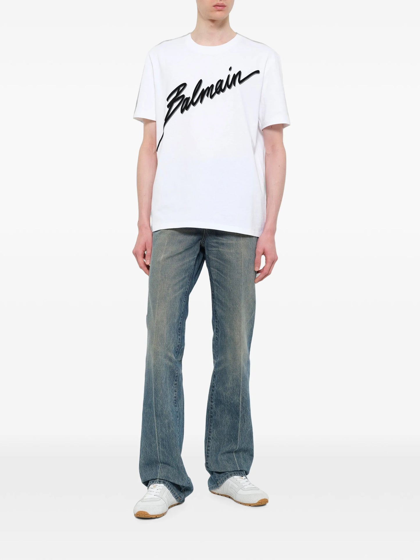 logo-embroidered T-shirt