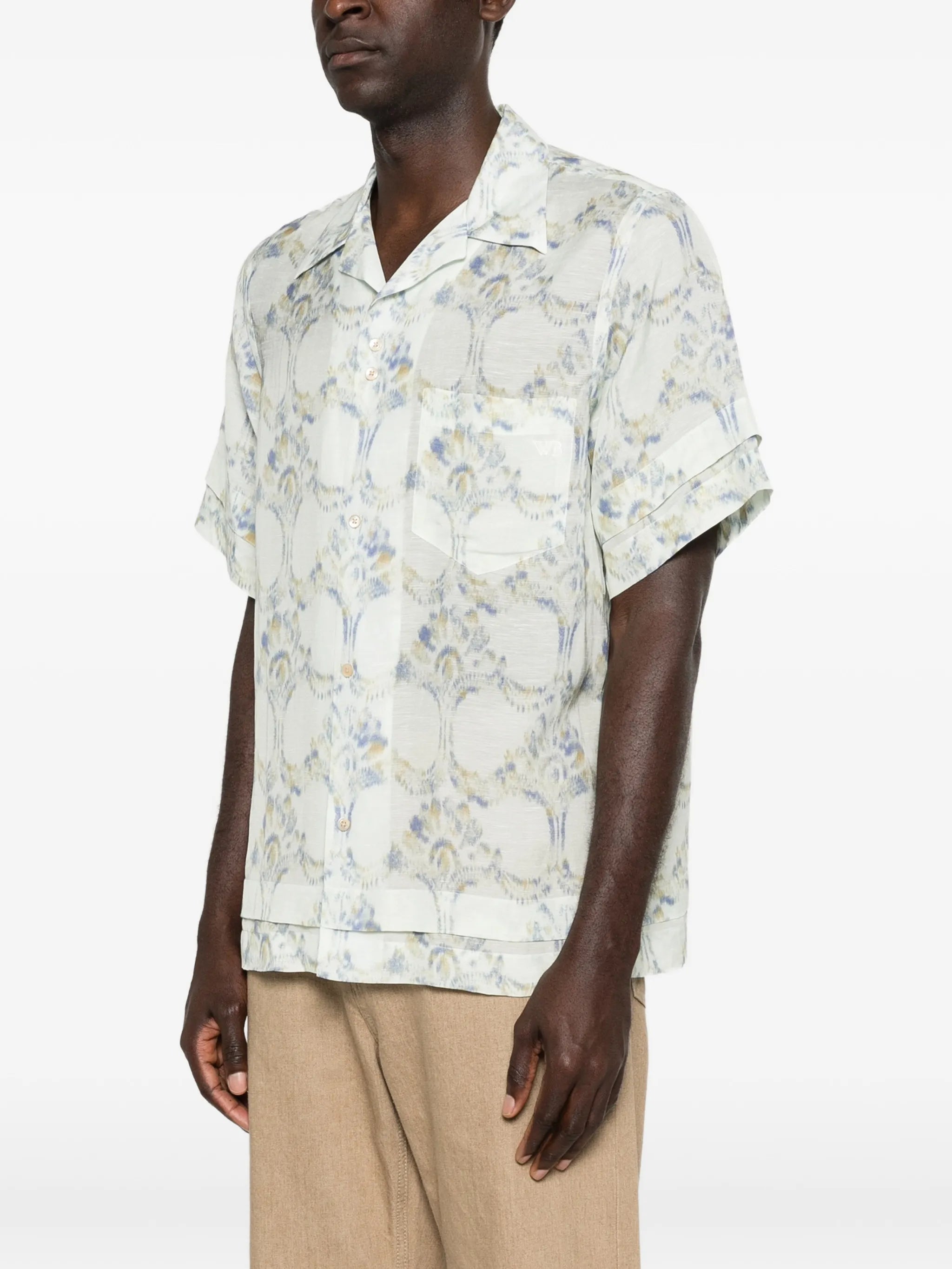 short-sleeves shirt