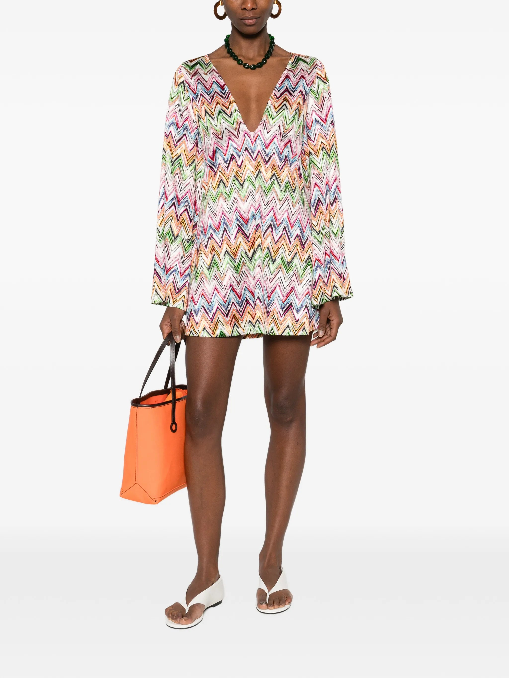 V-neck zig-zag mini dress