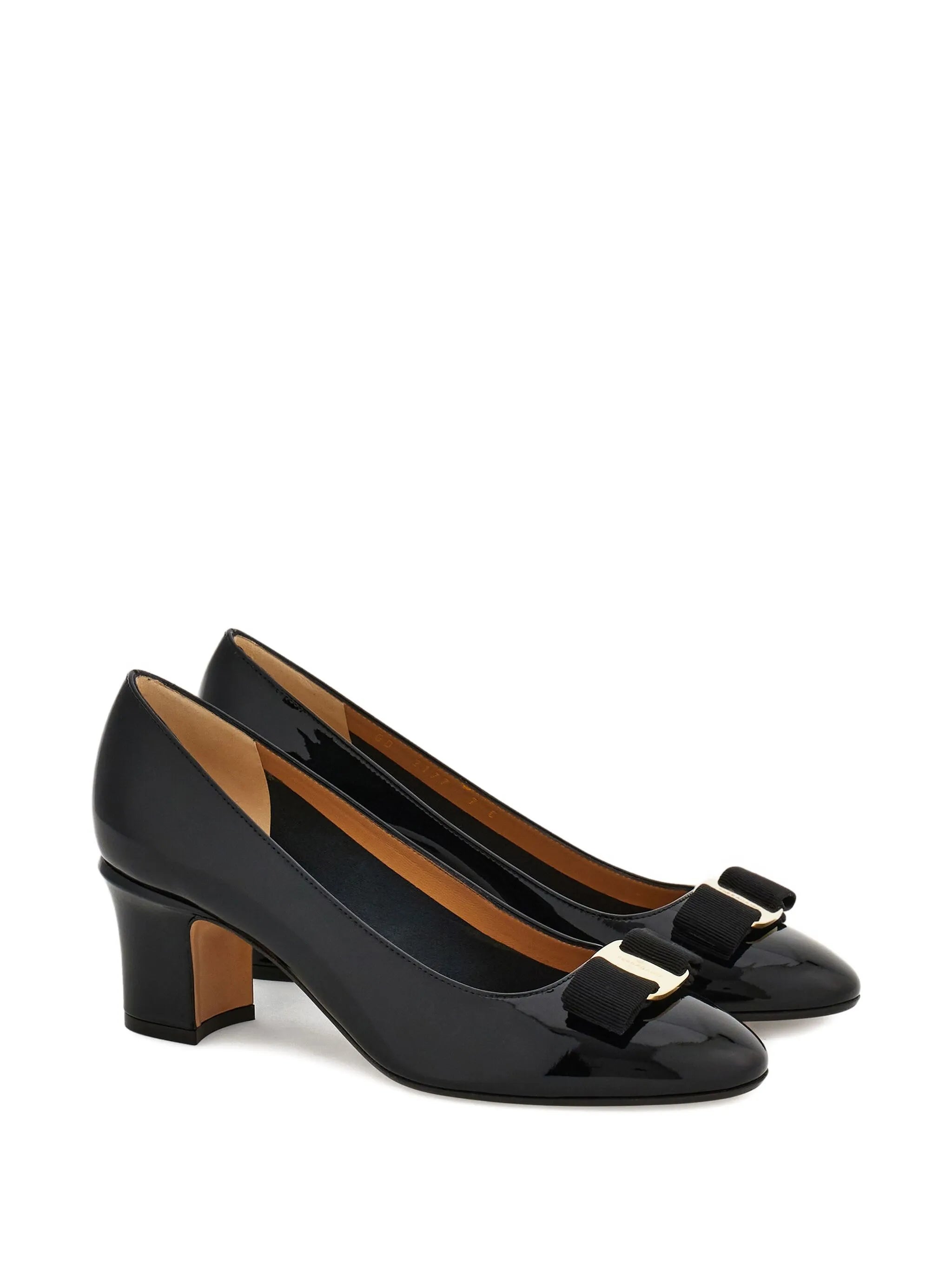 Vara bow-detail pumps