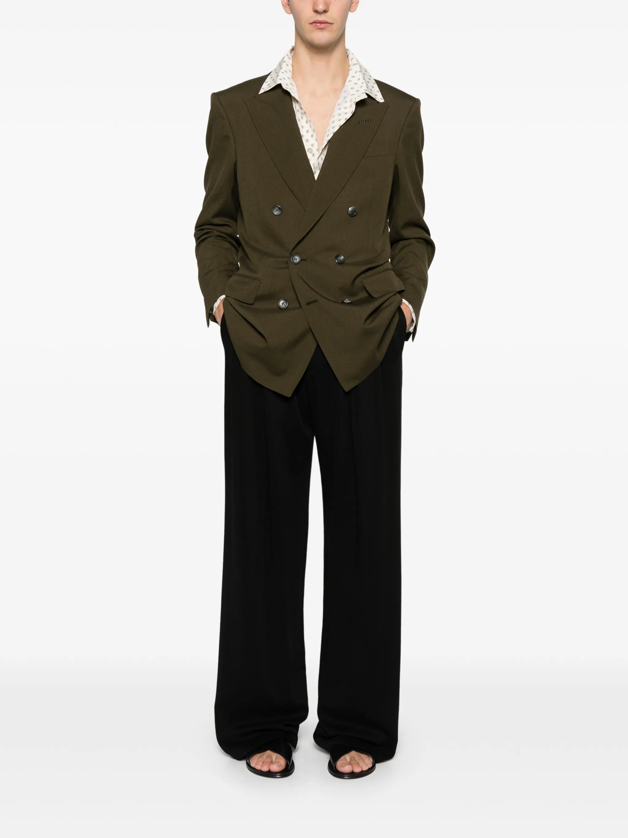 paisley-print shirt