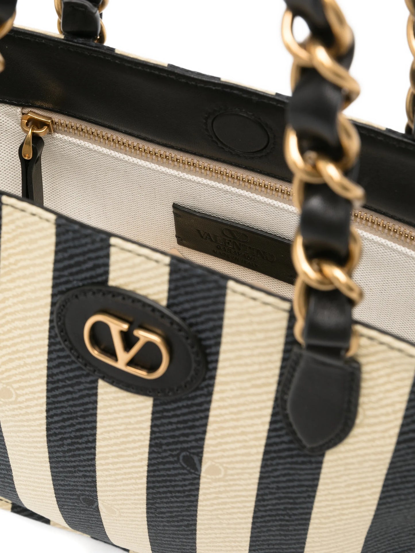 VLogo jacquard shoulder bag