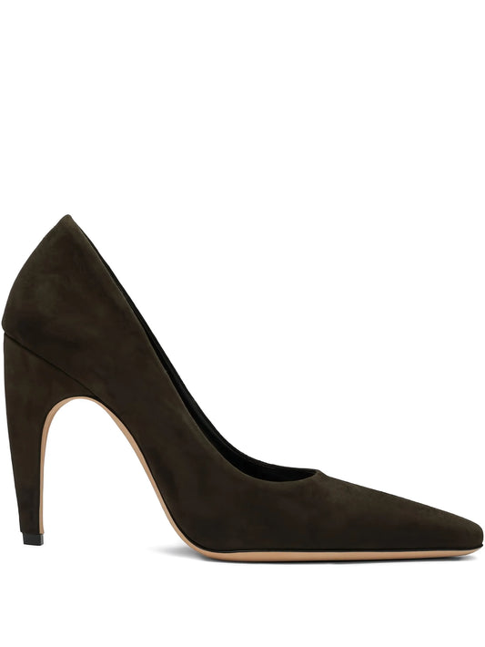 Fame pointed pumps