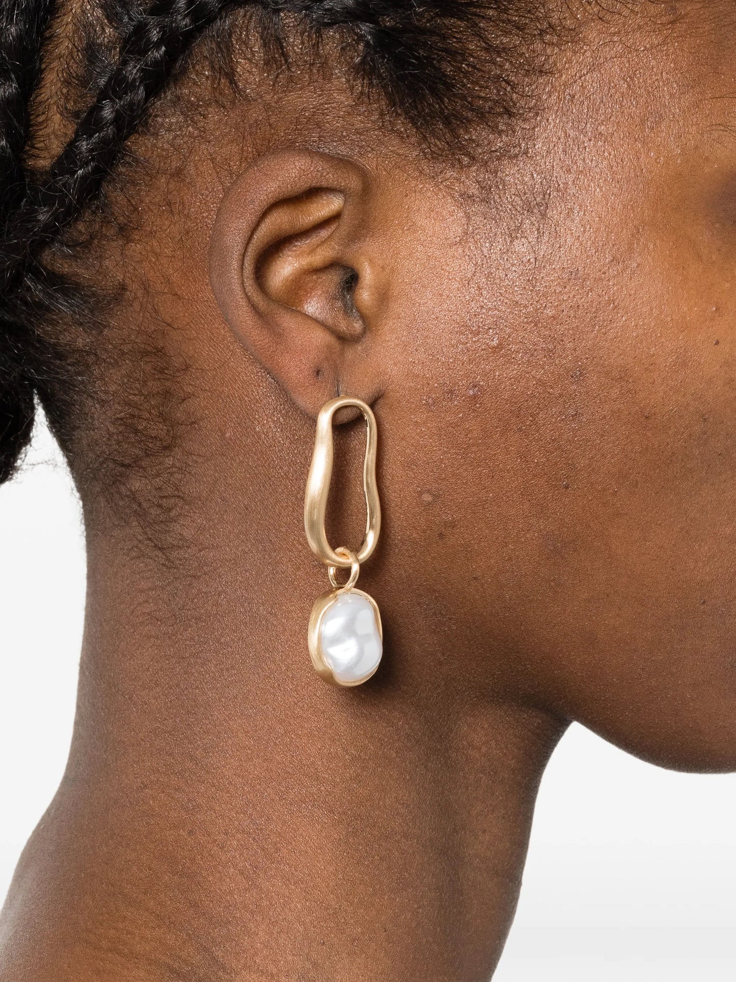 Vera drop earrings
