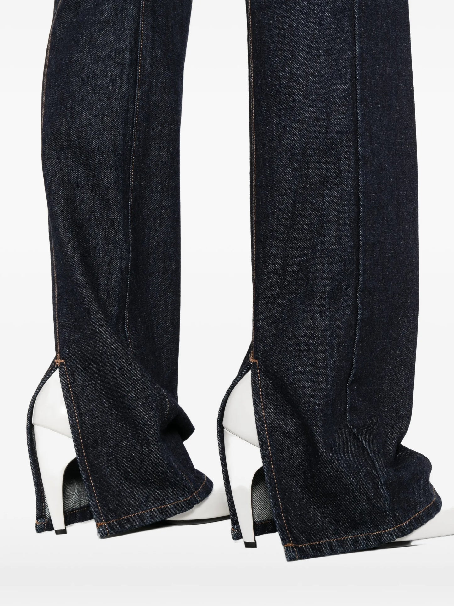 five-pocket jeans