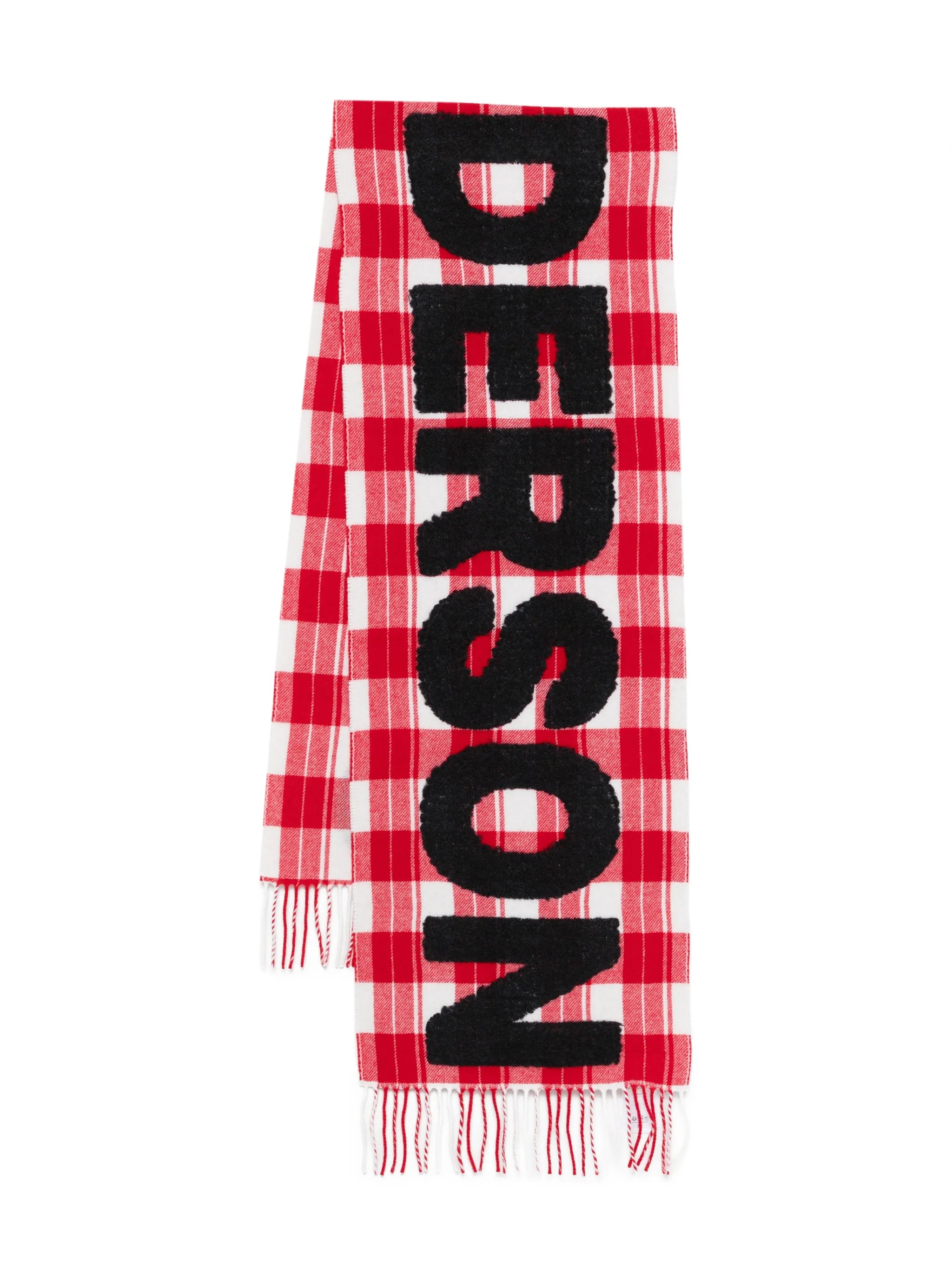 check-pattern scarf