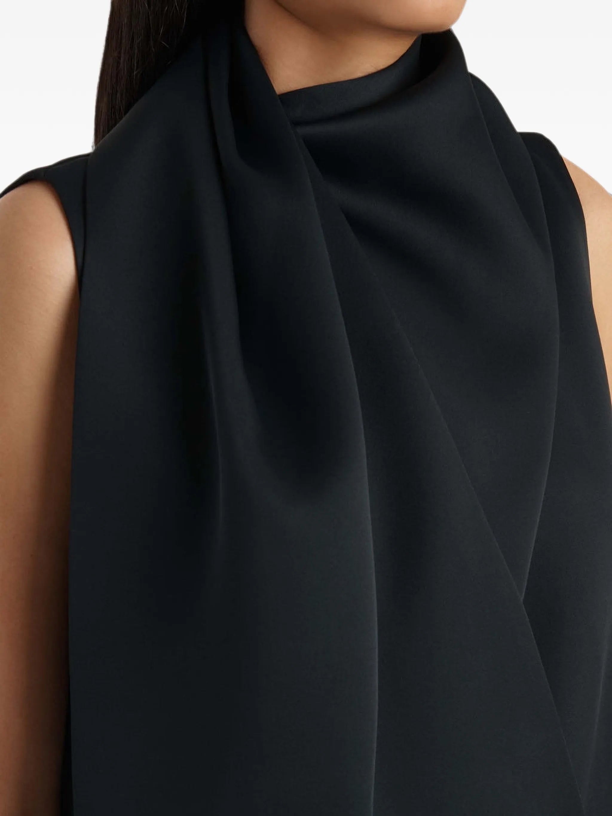 Loe draped top