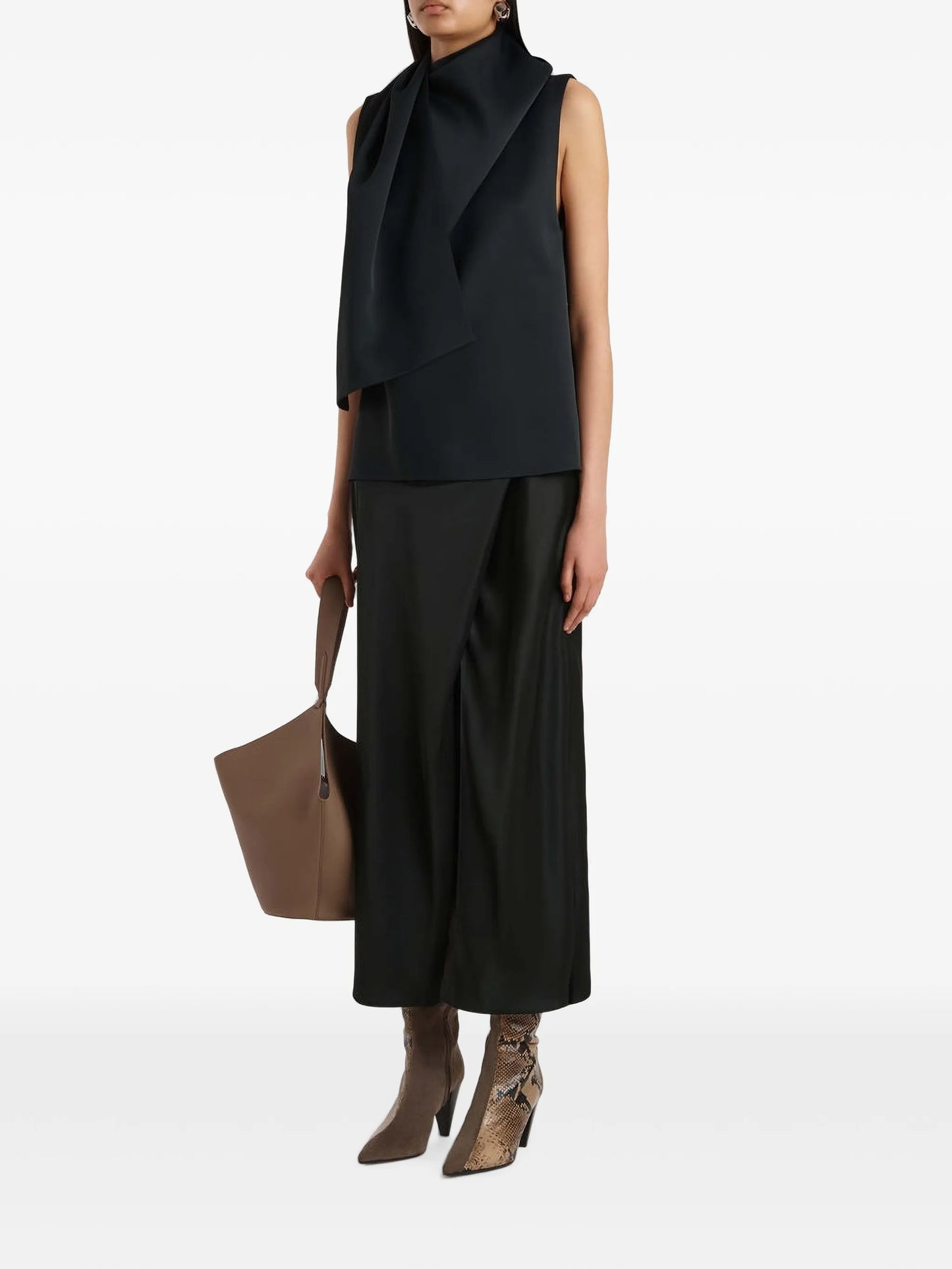 Loe draped top