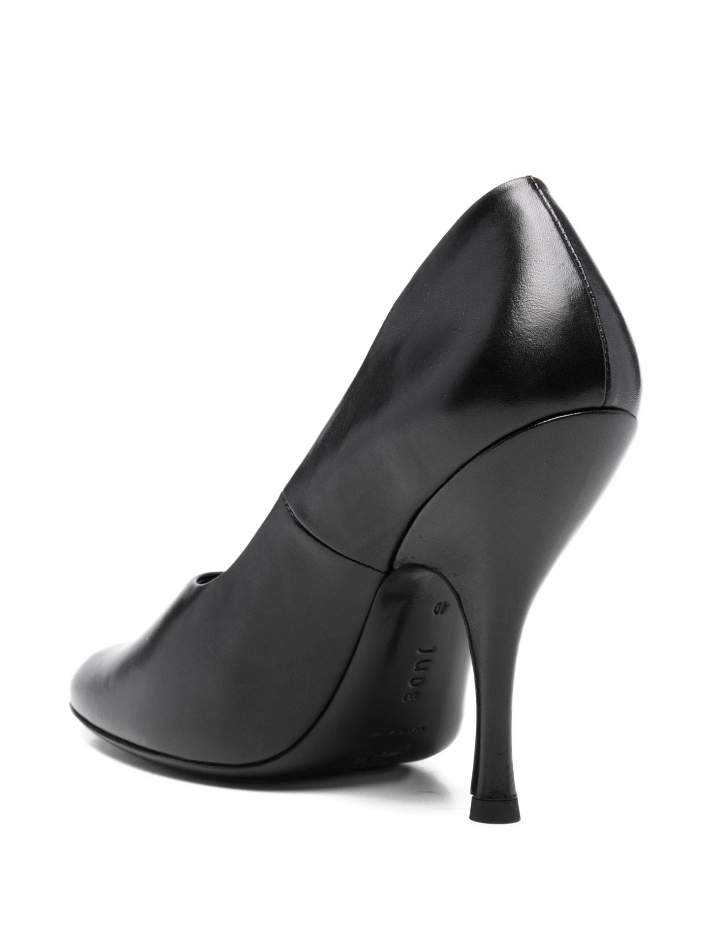 Date leather pumps