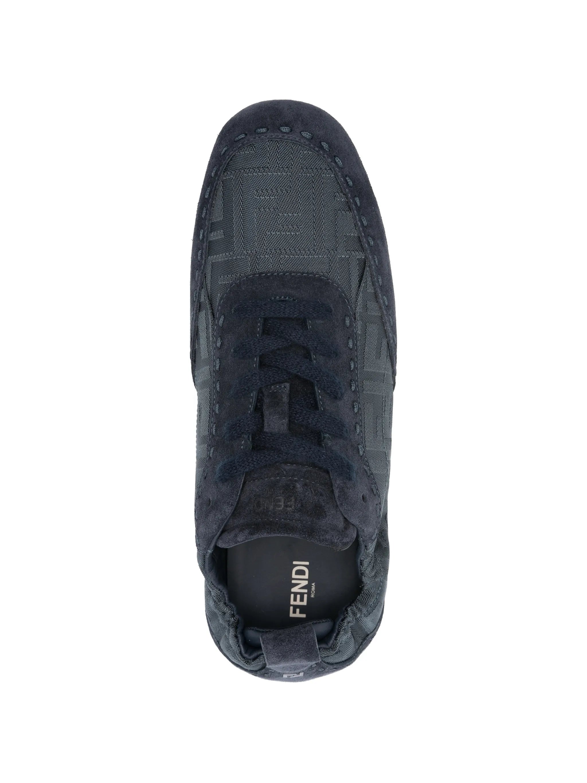 Fit sneakers