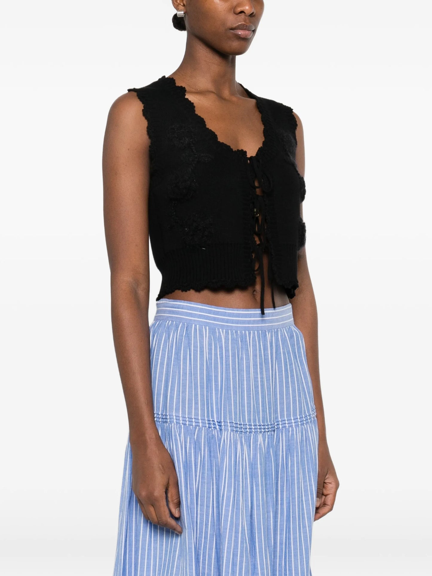 sleeveless vest