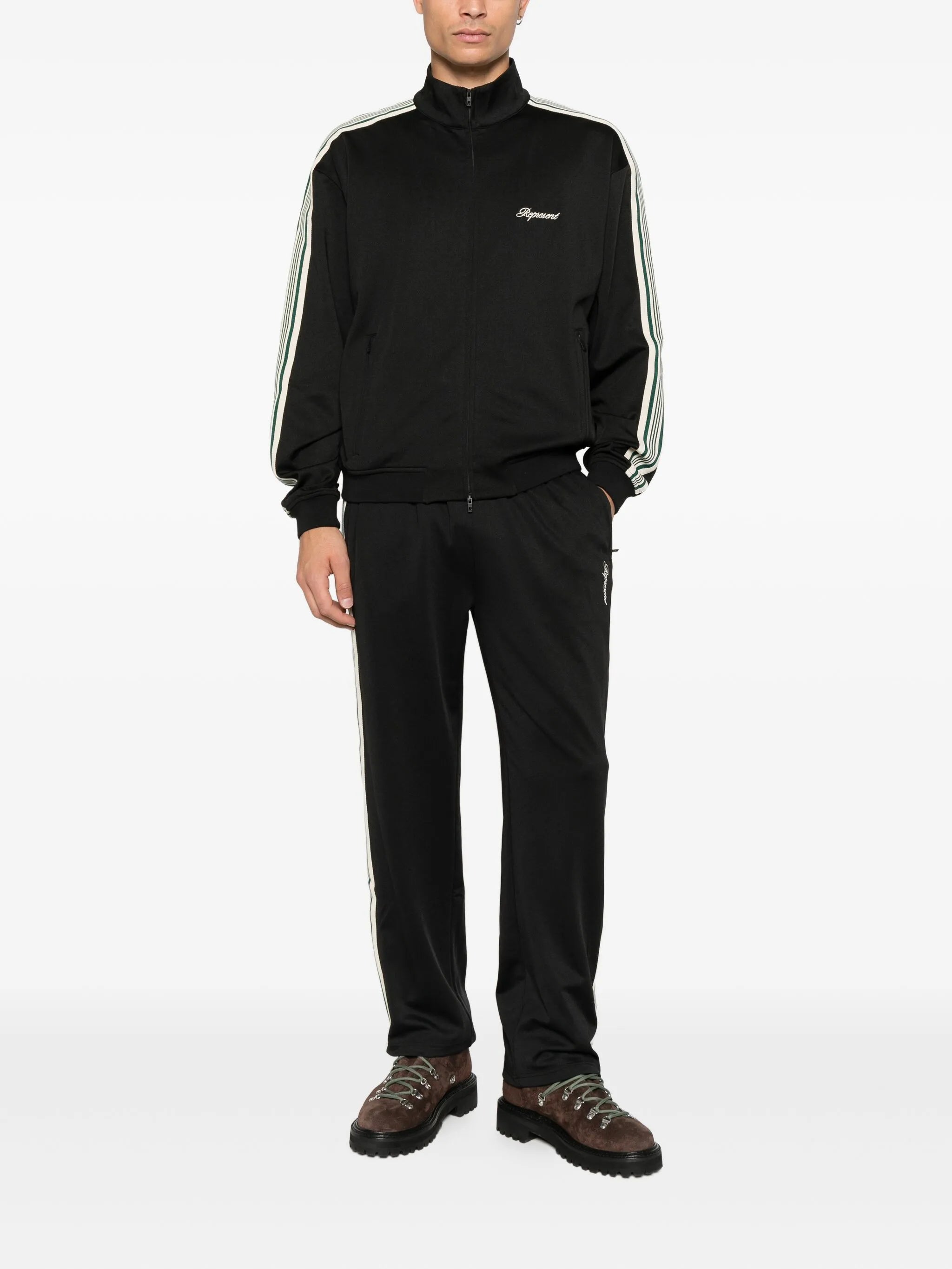 zip-fastening jacket