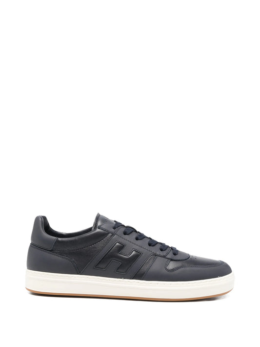 H668 sneakers
