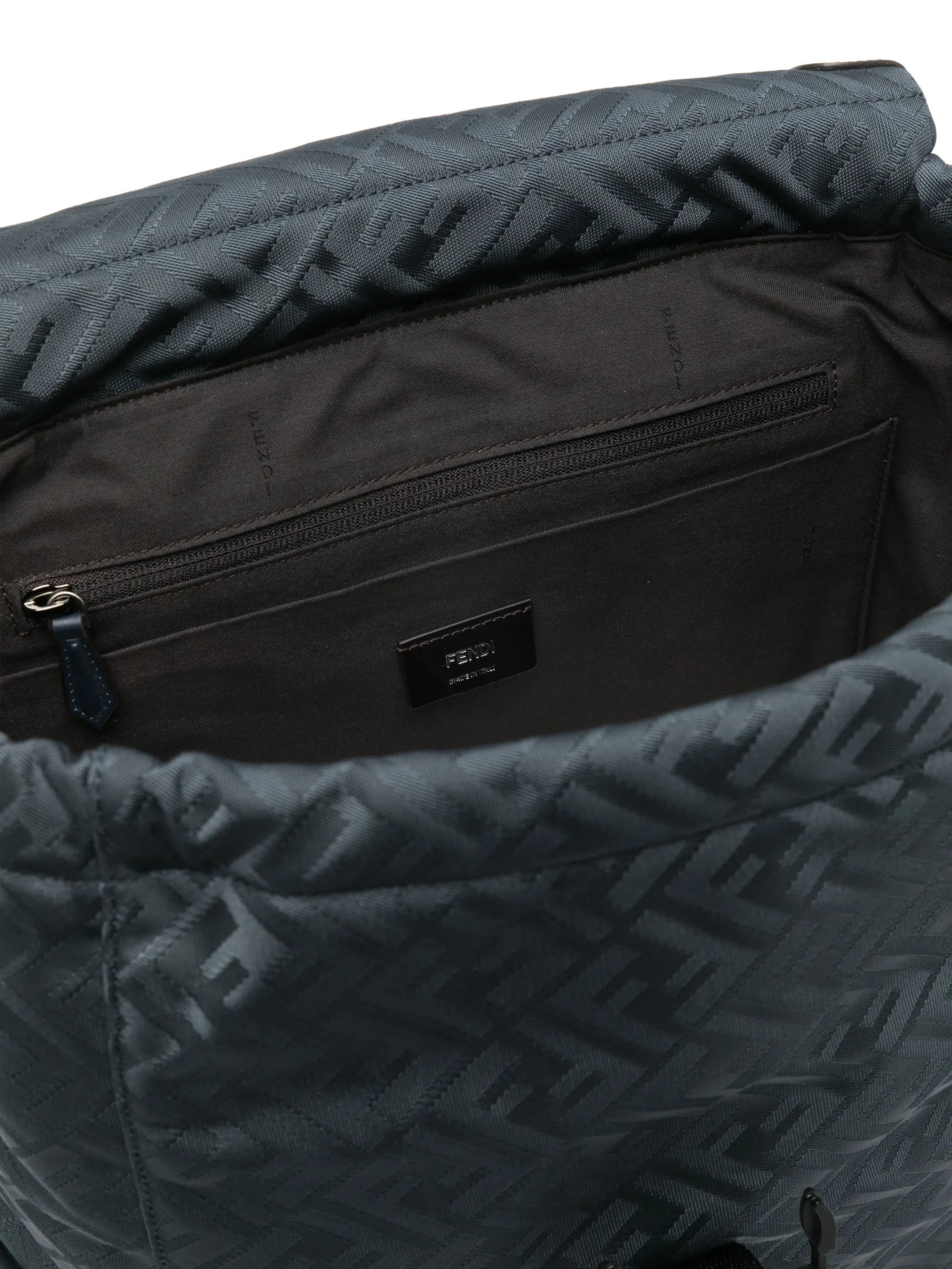 Flux backpack