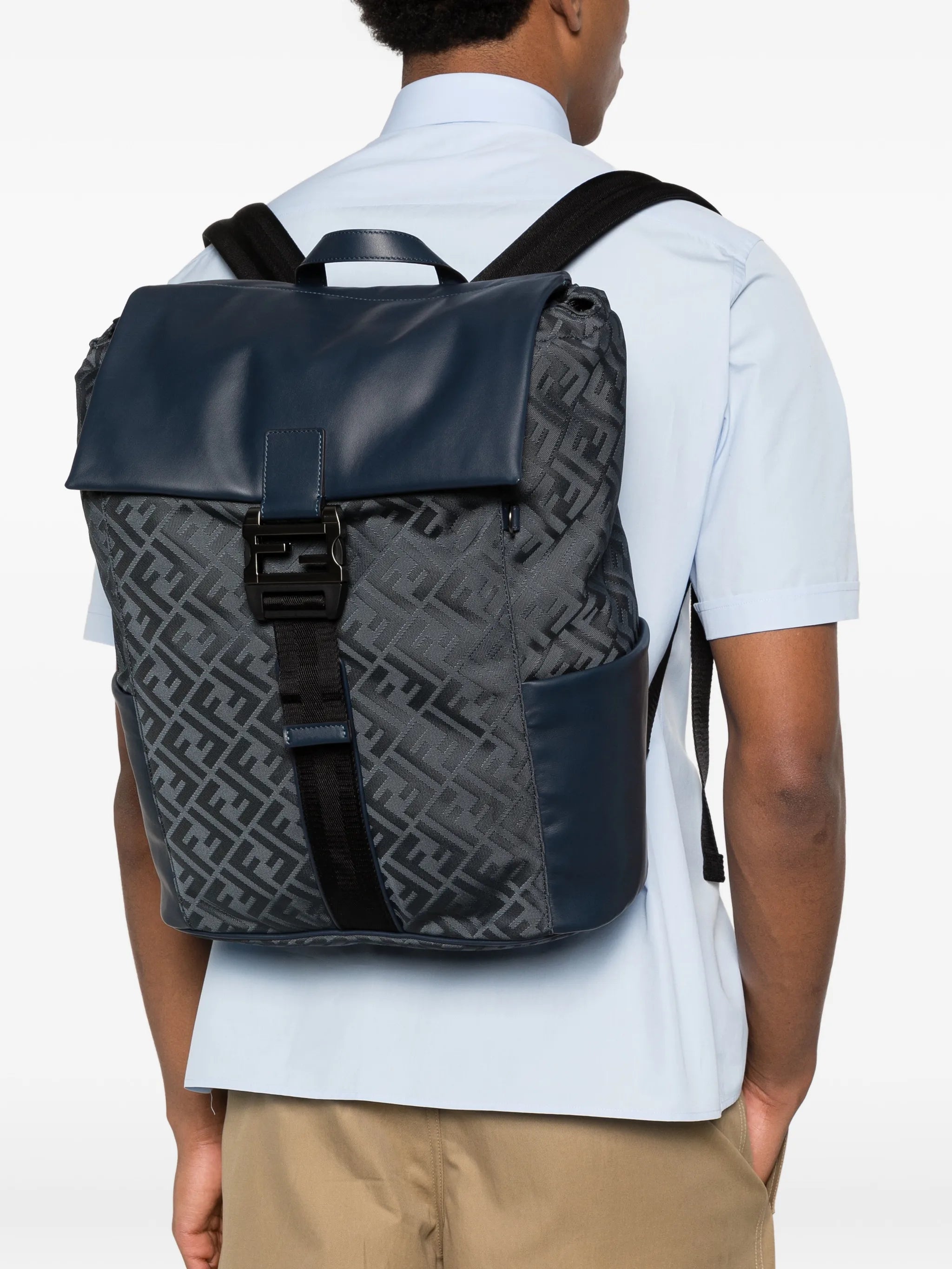 Flux backpack