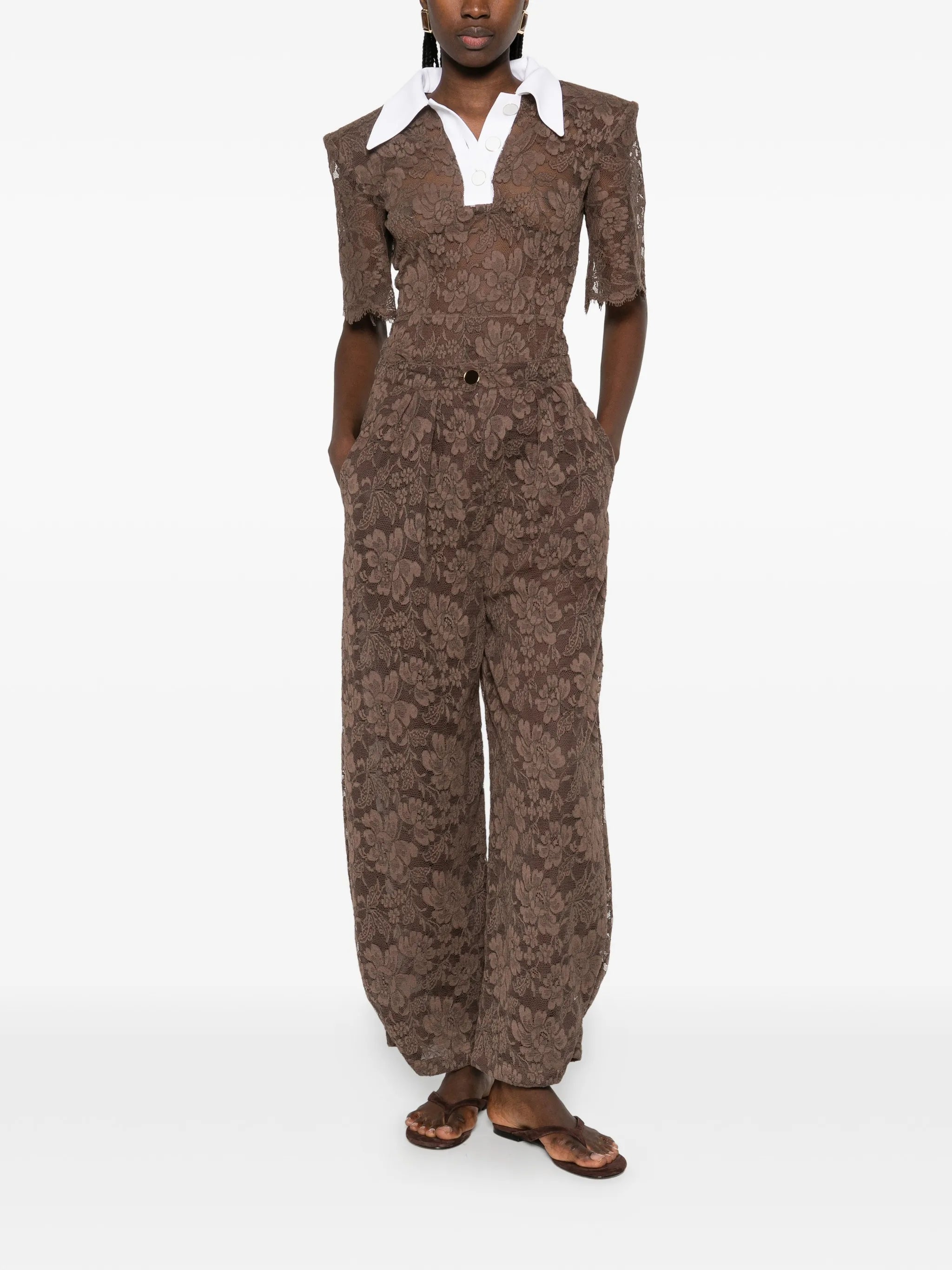 floral-print trousers