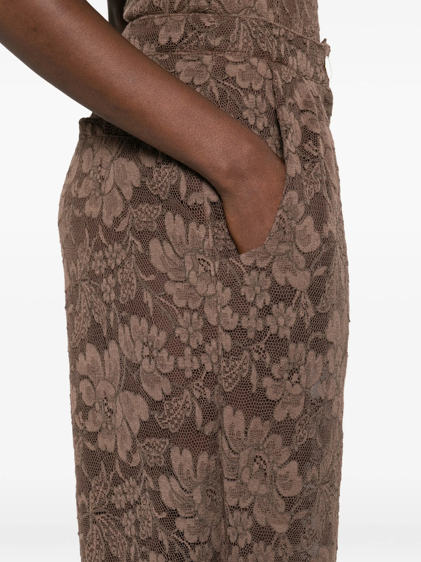 floral-print trousers