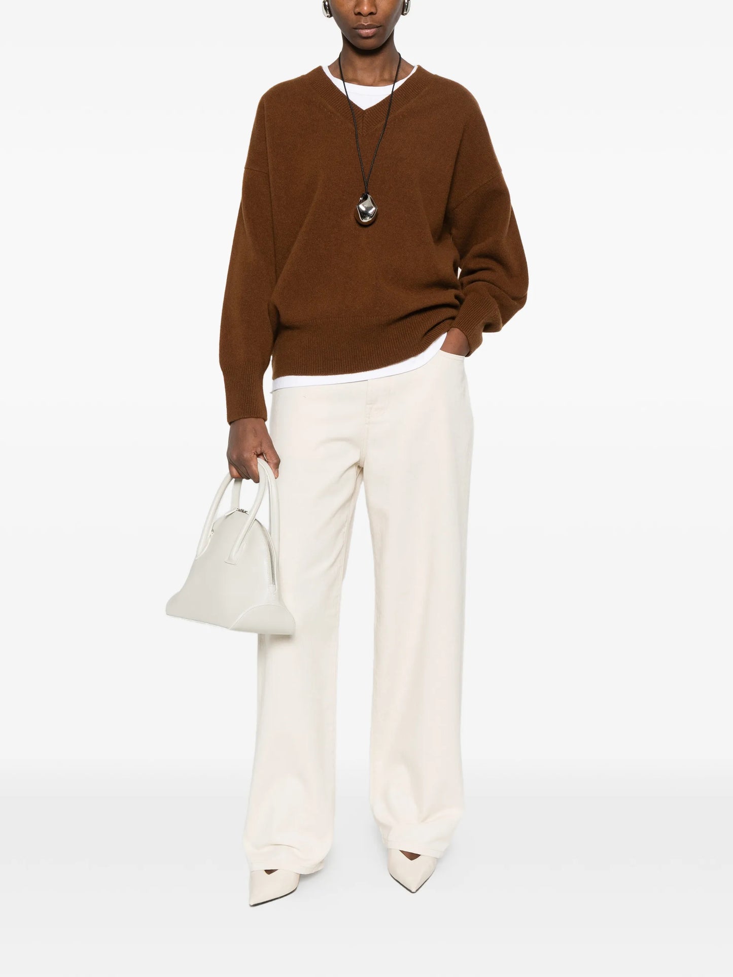button-fastening jeans