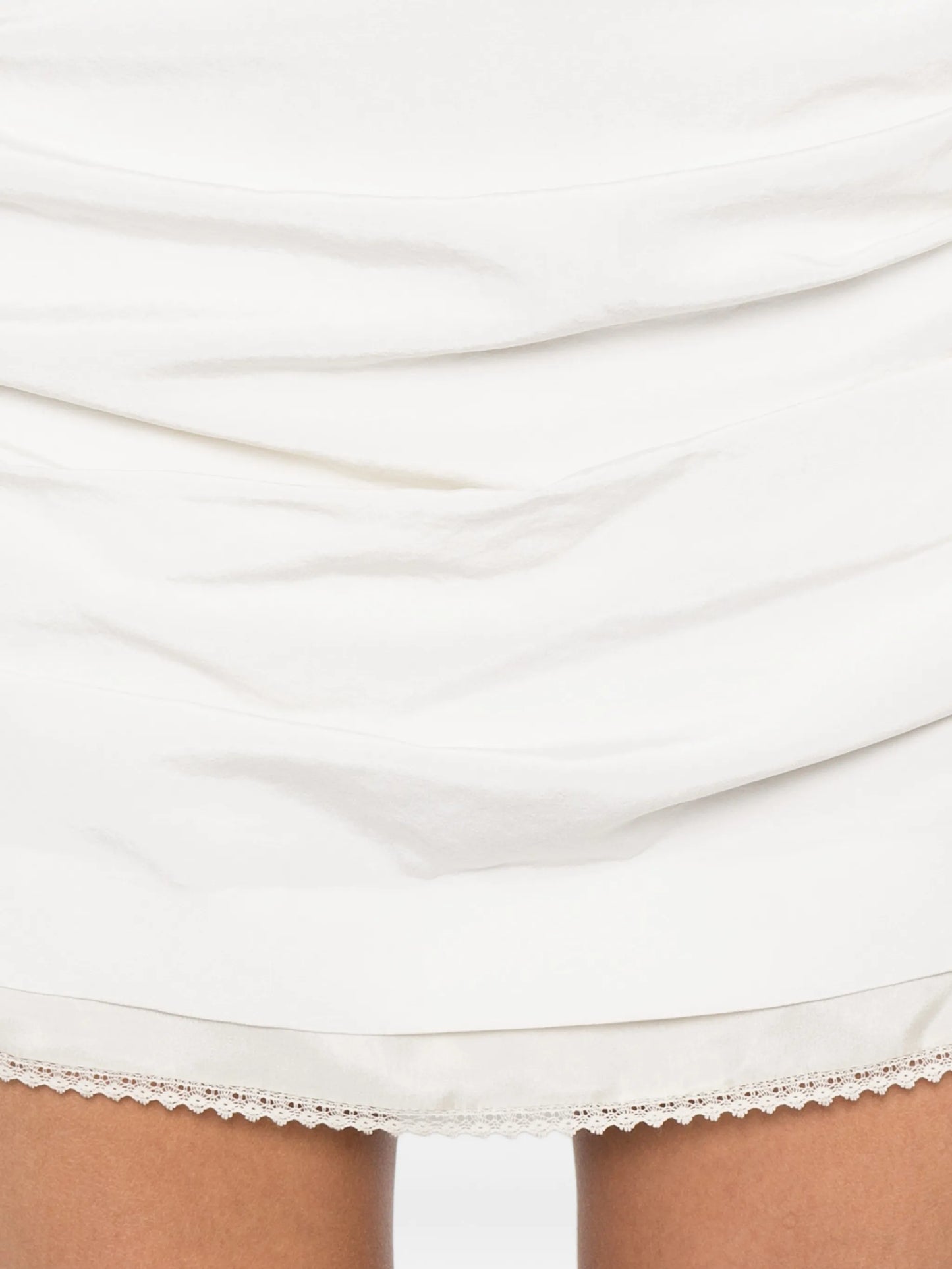 lace-trim gathered mini dress