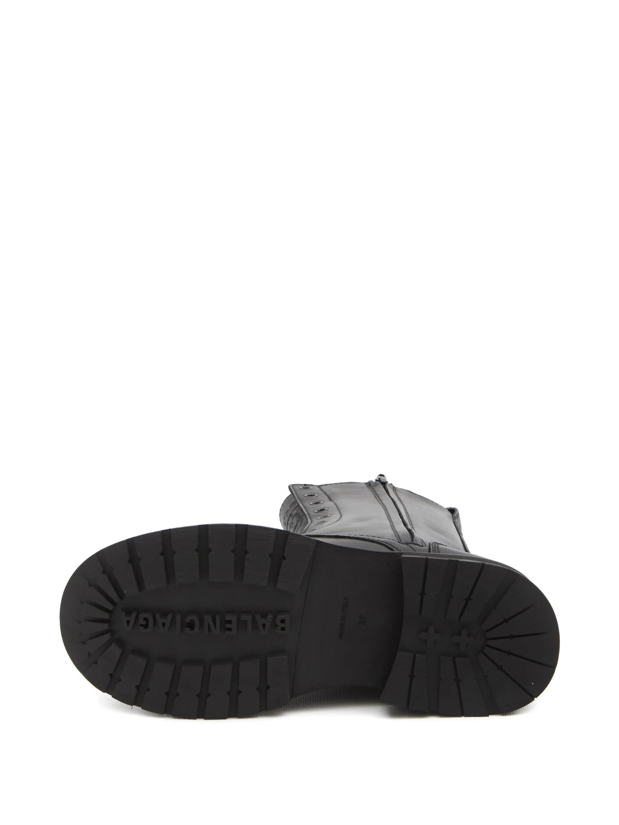 Truck boots