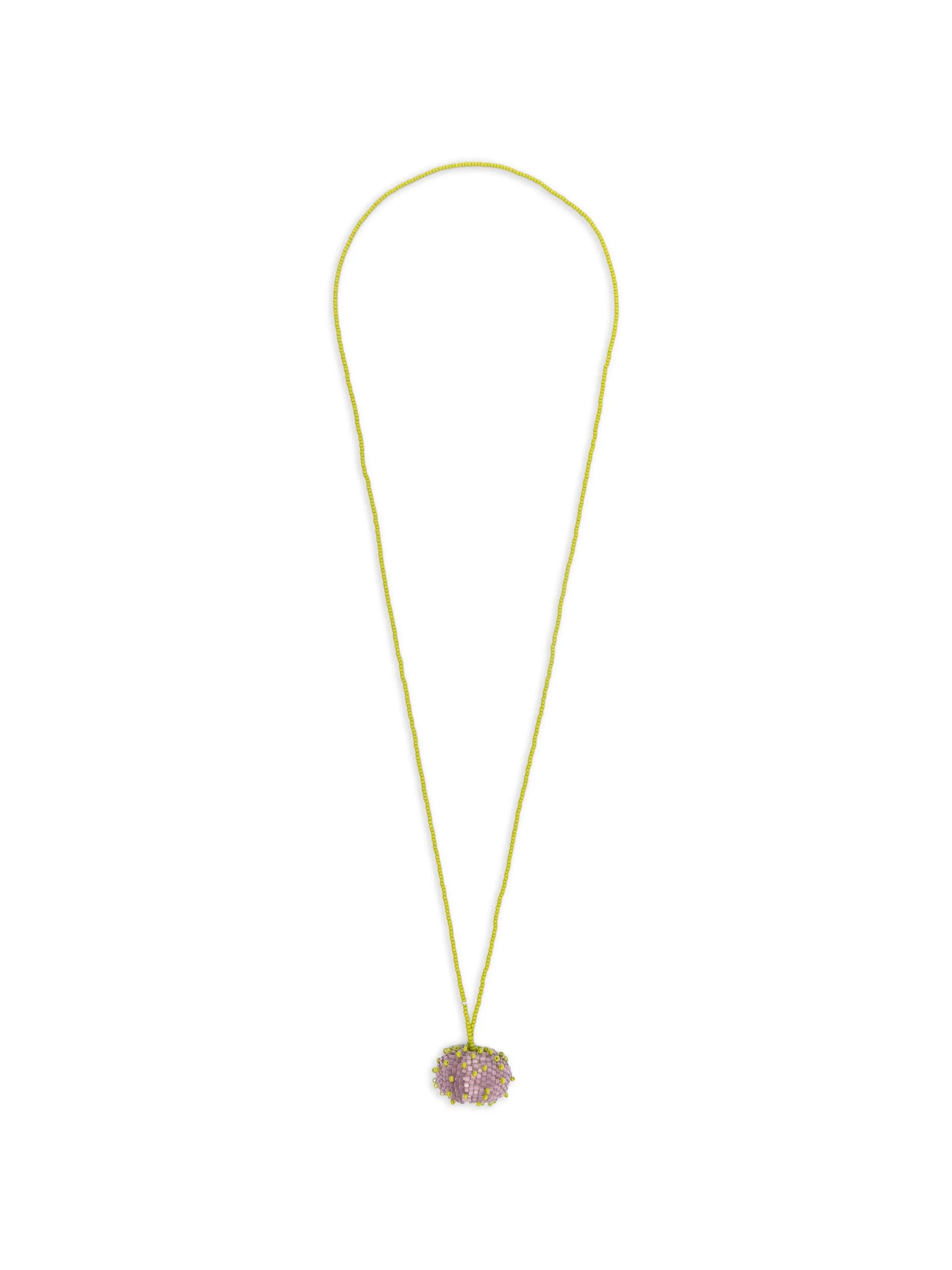 beaded pendant necklace