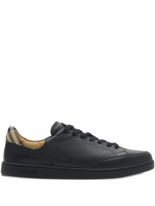 Set leather sneakers